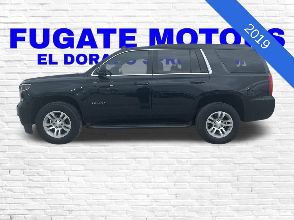 Used 2019 Chevrolet Tahoe LS with VIN 1GNSKAKC6KR258657 for sale in Kansas City