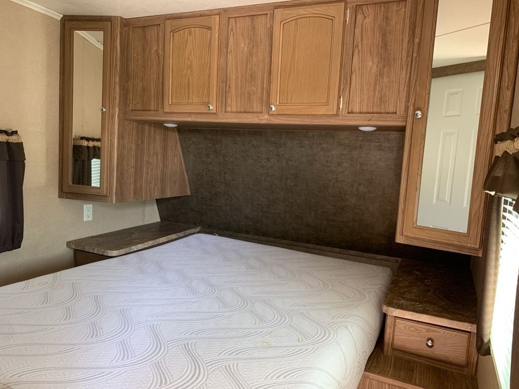 Used 2016 Revere Forest River Shasta 27BH RV