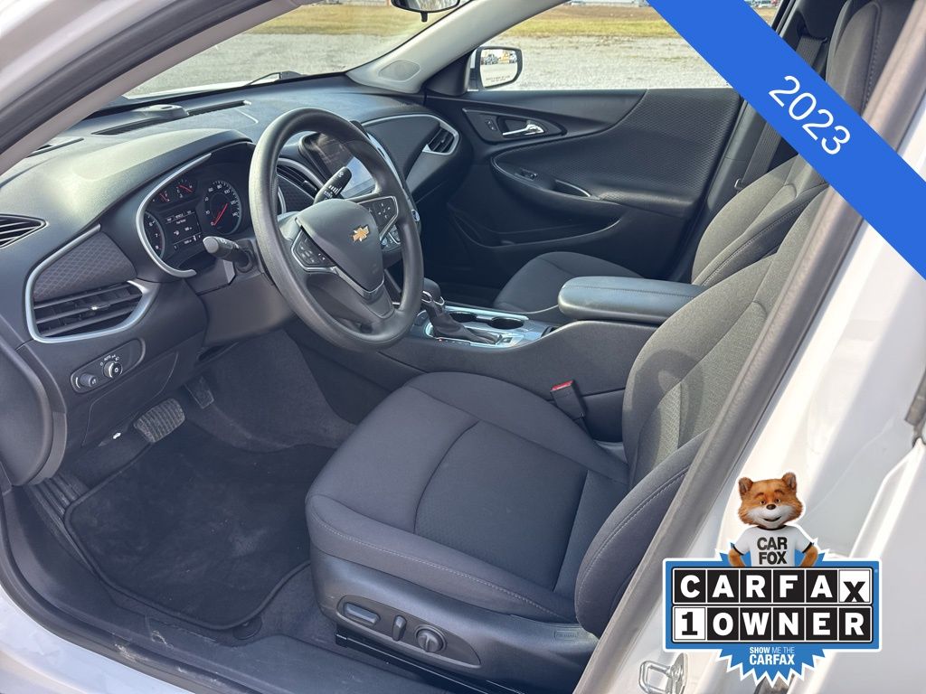 Used 2023 Chevrolet Malibu 1LT with VIN 1G1ZD5ST8PF236055 for sale in Kansas City