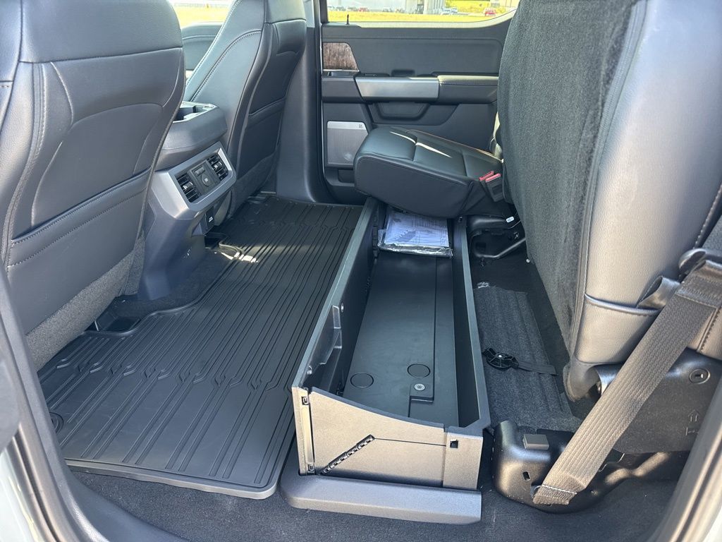 2026 Ford F-250 Super Duty Lariat - Photo 22