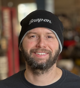 Staff member Justin Underwood from ID_1371b4