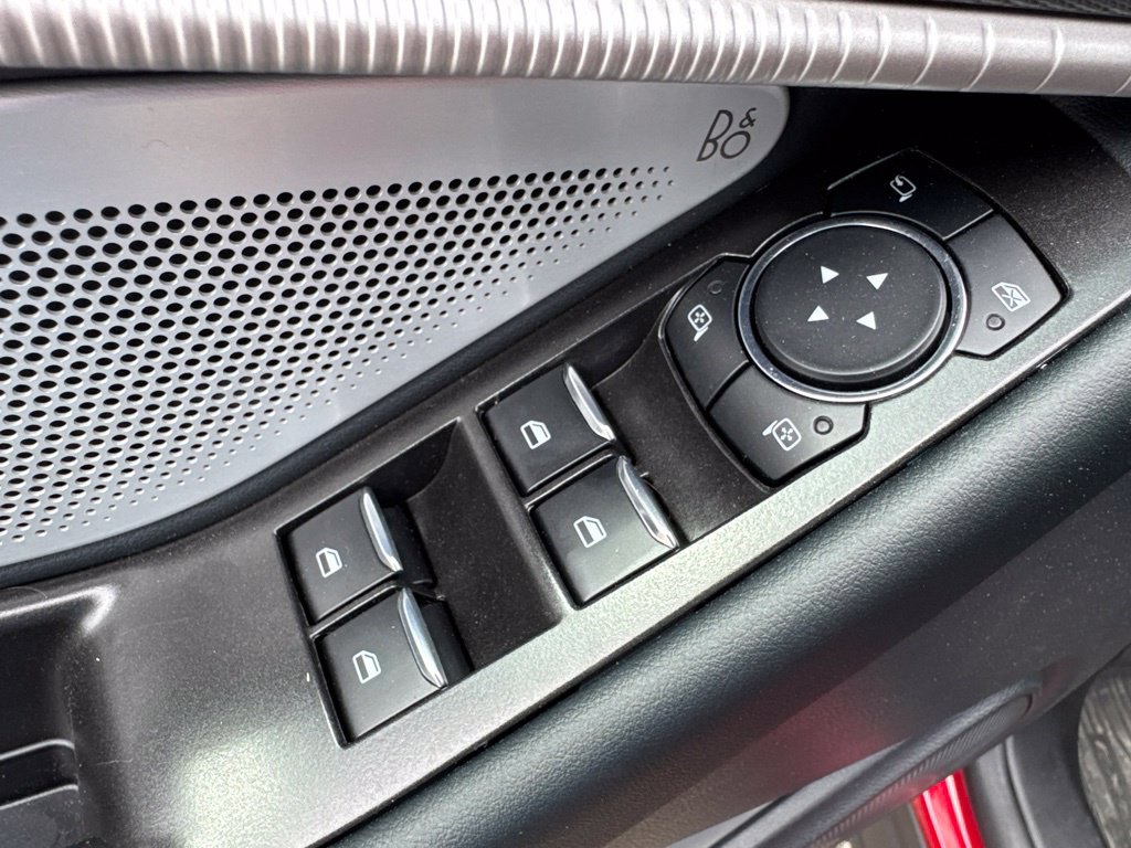 2025 Ford Explorer ST - Photo 28