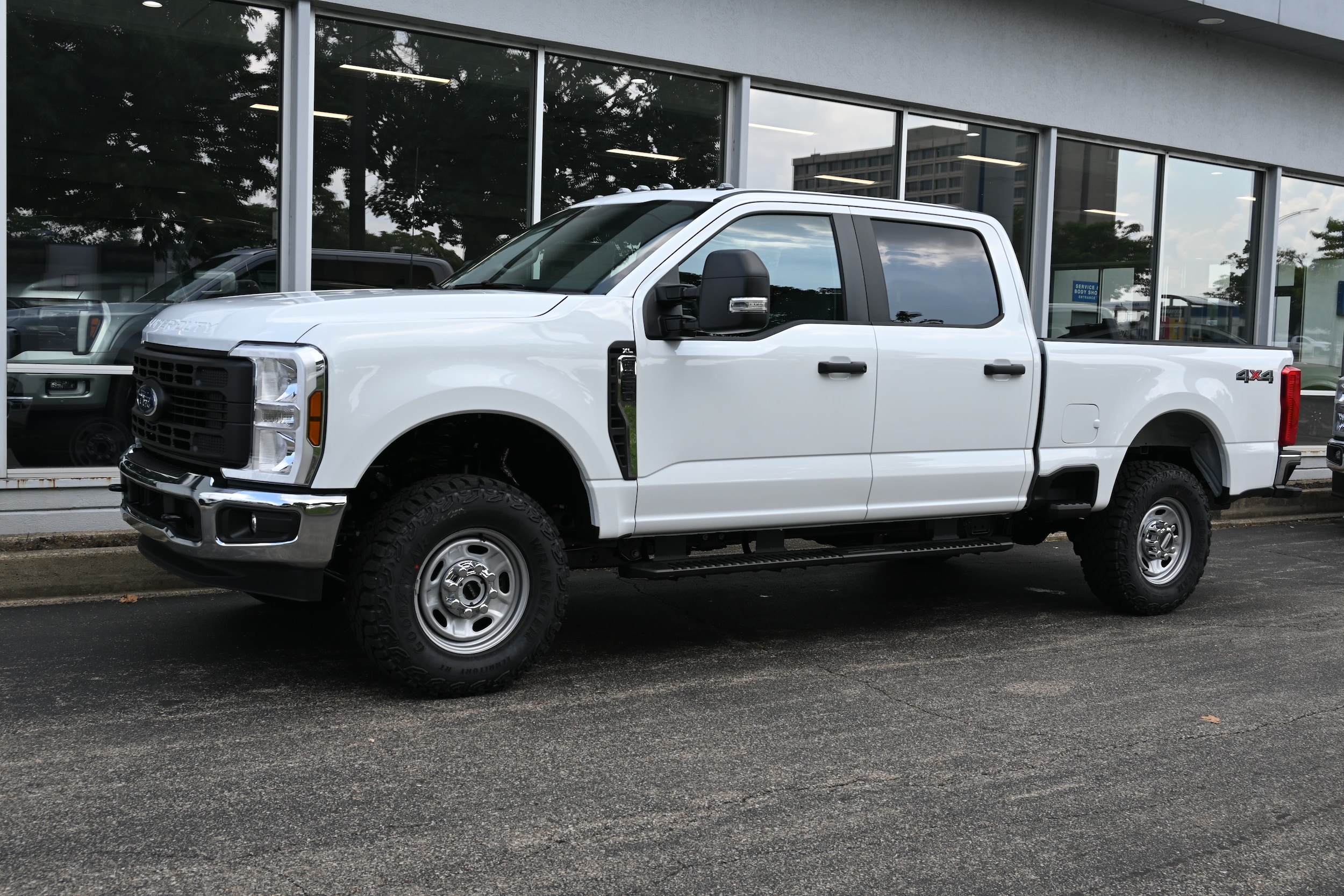 2026 Ford F-250 Super Duty XL's photo