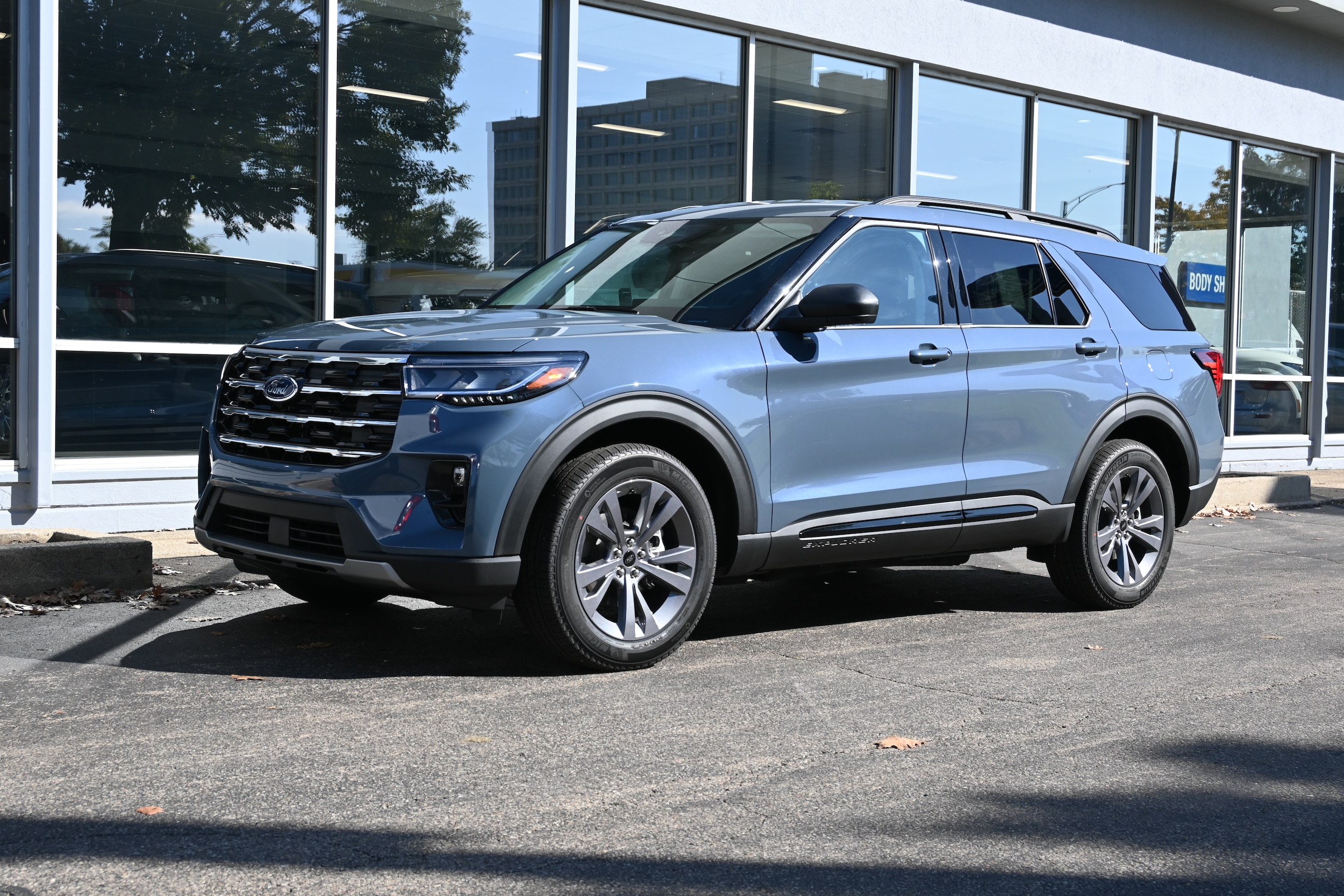 2026 Ford Explorer Active's photo