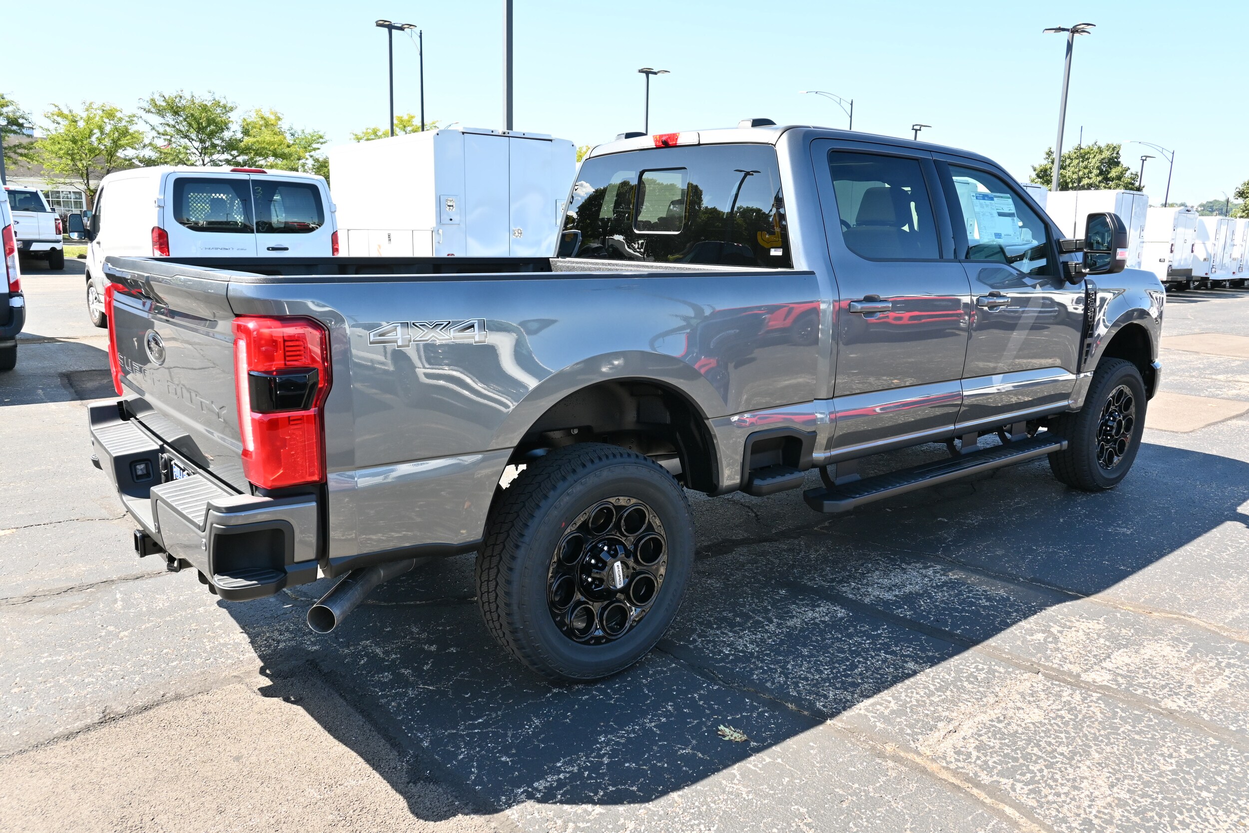 2026 Ford F-250 XLT photo 4