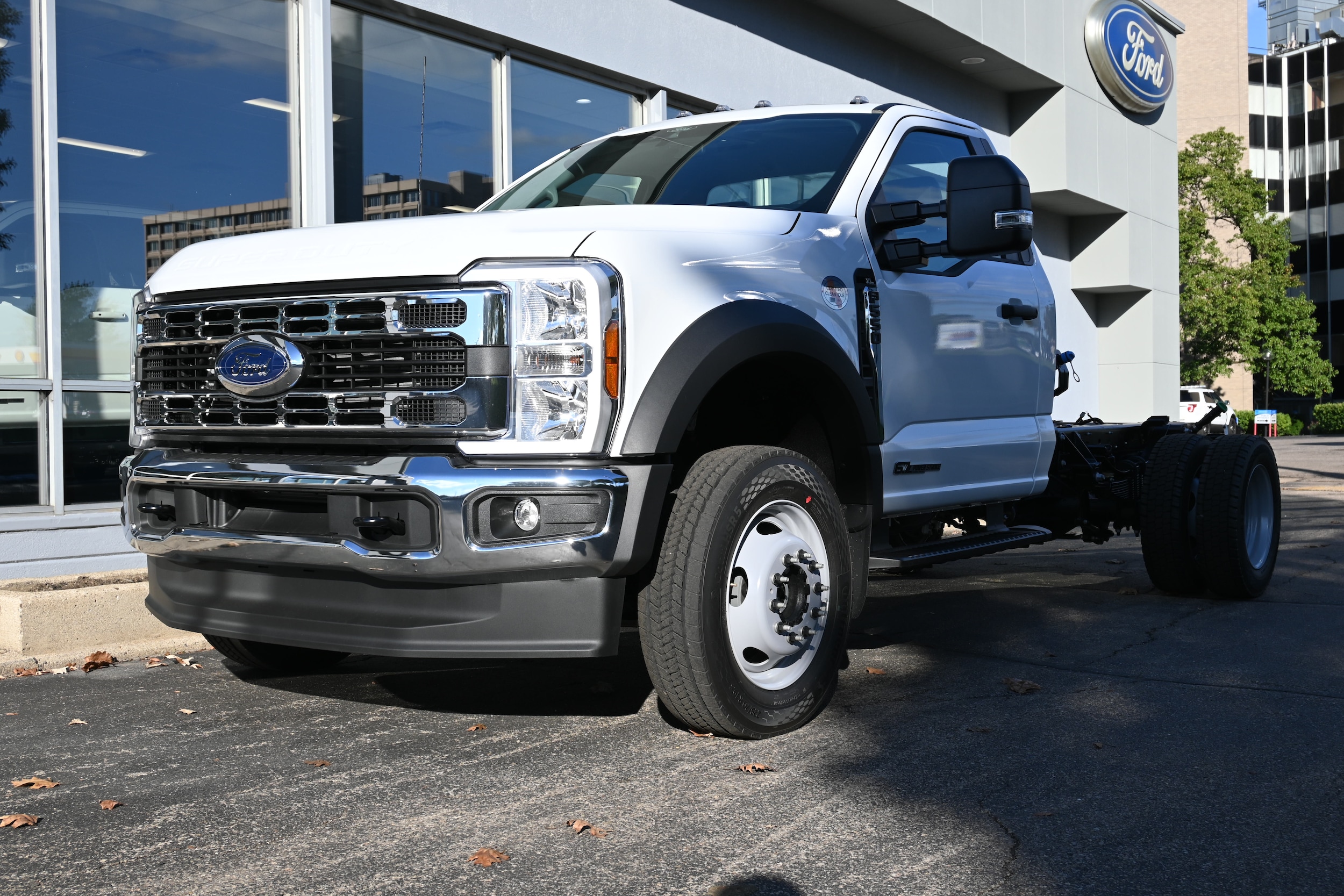 2026 Ford F-550 Super Duty Chassis Cab XL's photo