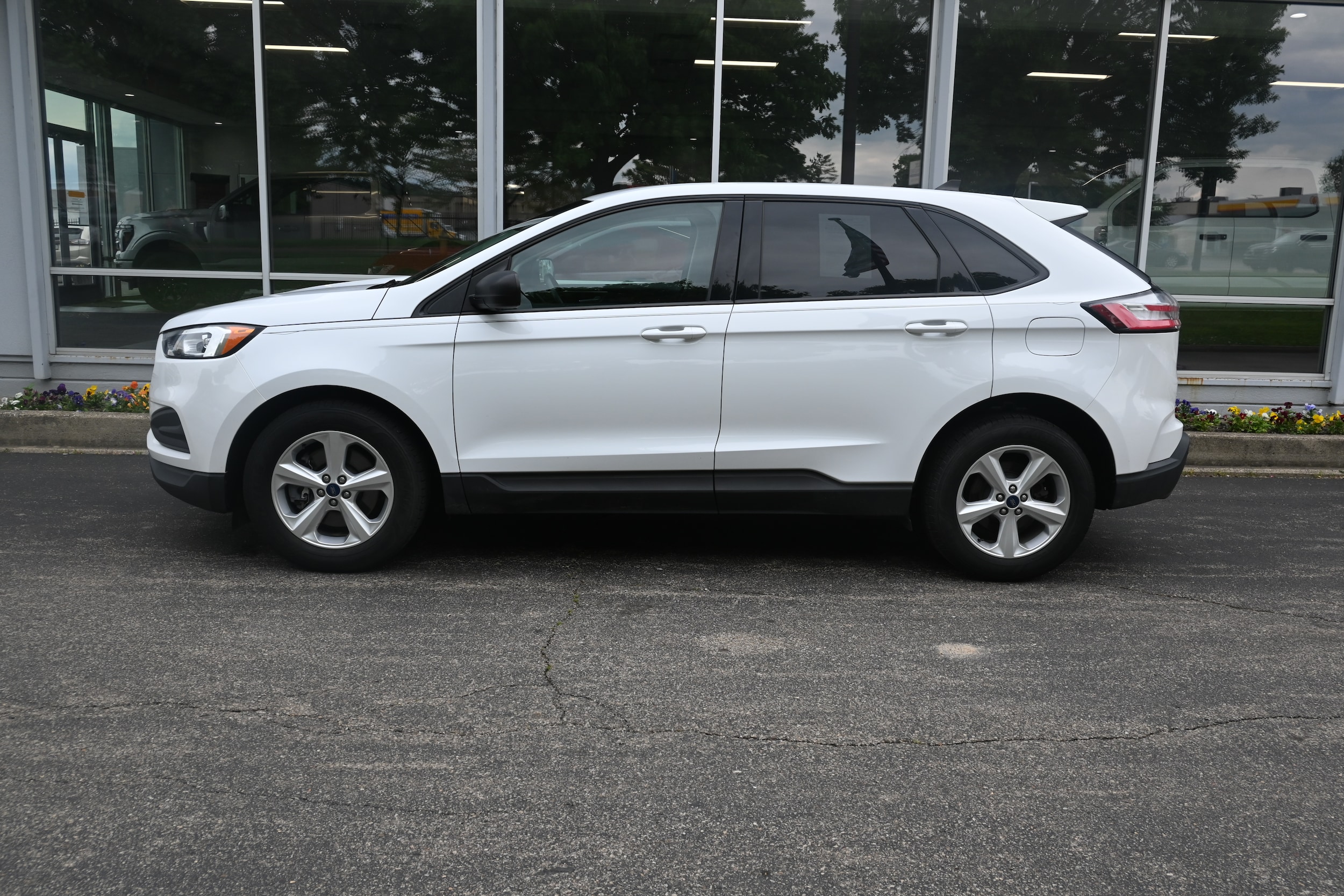 Used 2020 Ford Edge SE with VIN 2FMPK4G91LBA36427 for sale in Cincinnati, OH
