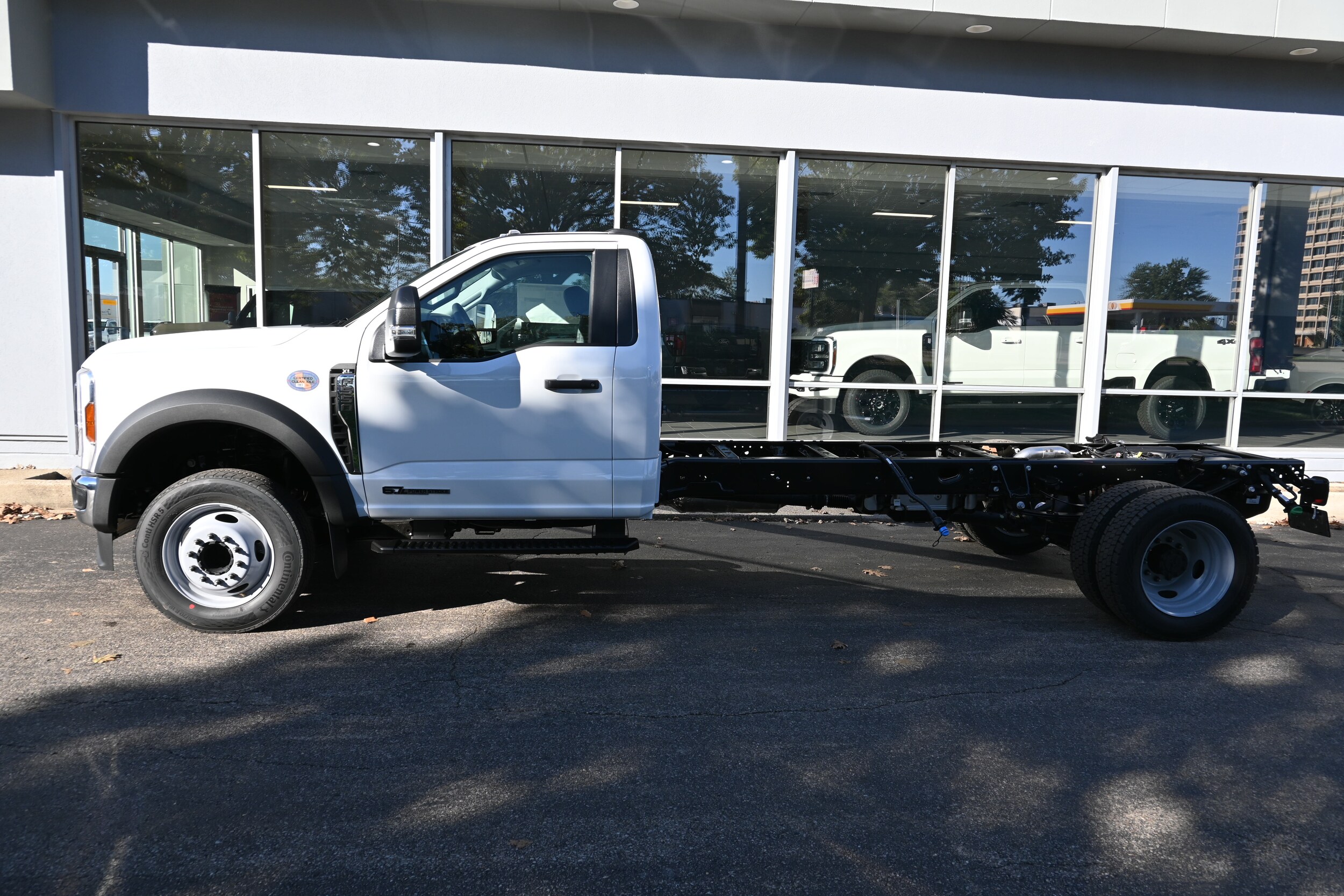 2026 Ford F-550 XL photo 3