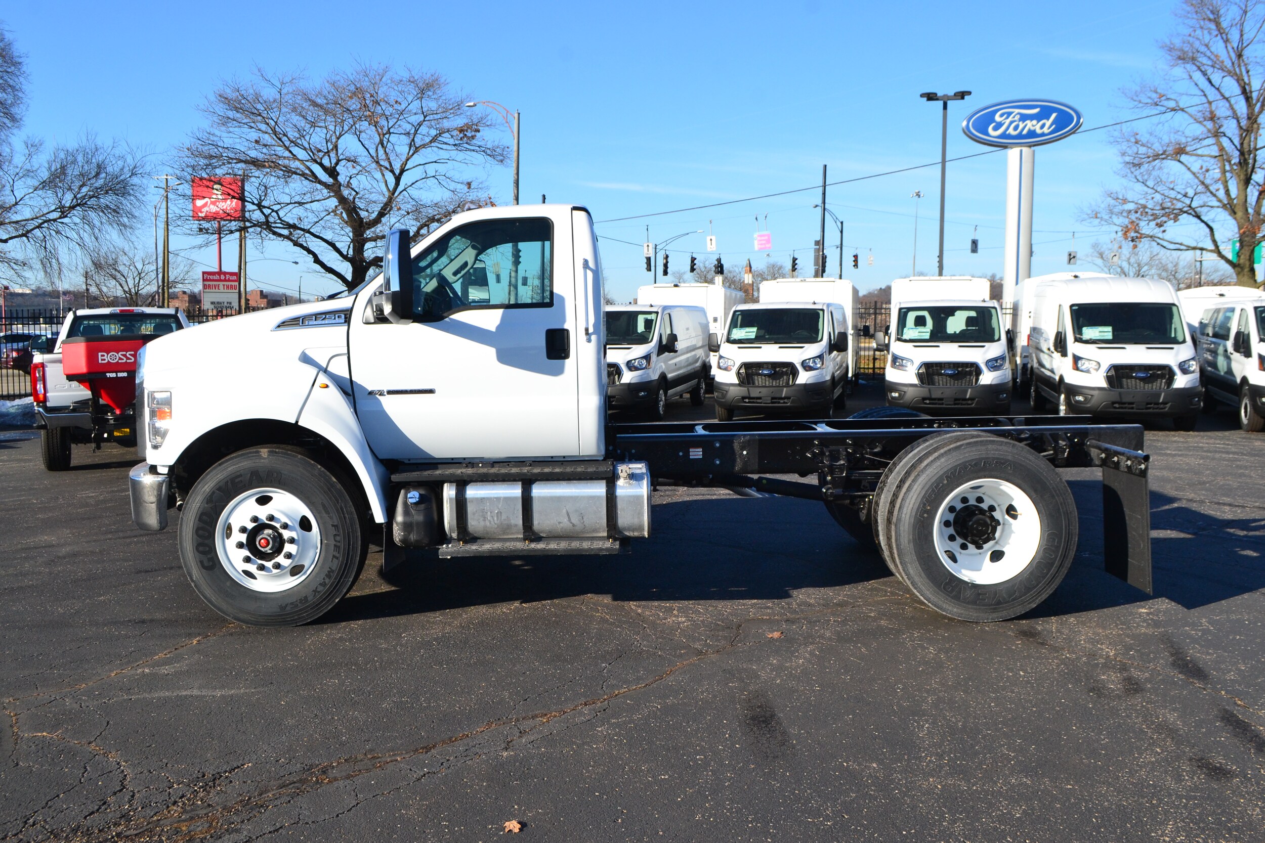 2026 Ford F-750 Regular Cab photo 2