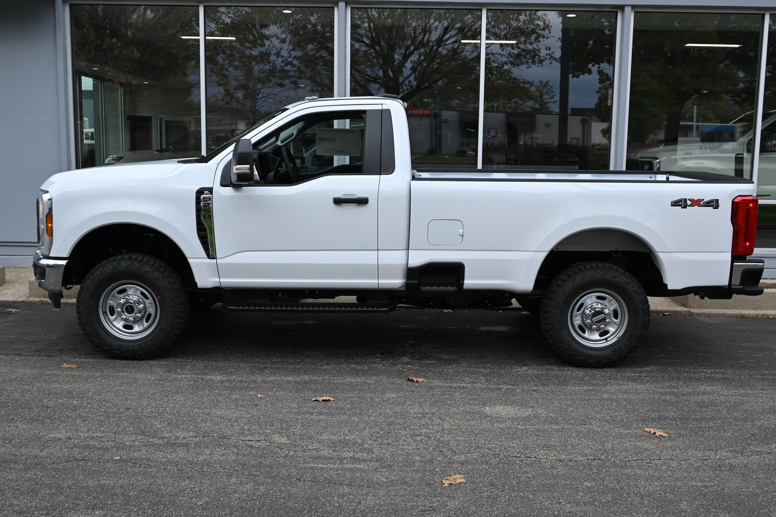 2026 Ford F-250 XL photo 3