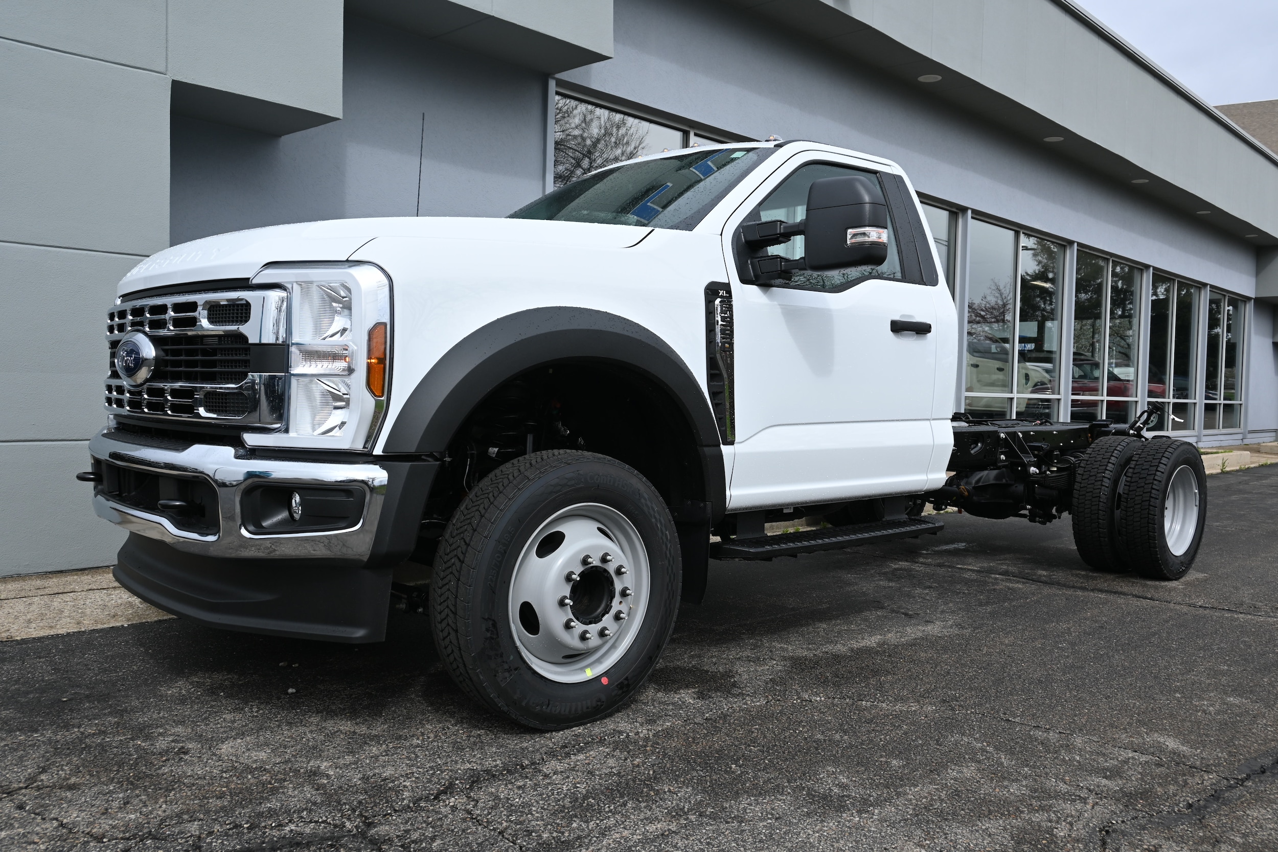 2026 Ford F-550 XL Regular Cab 169-In DRW's photo