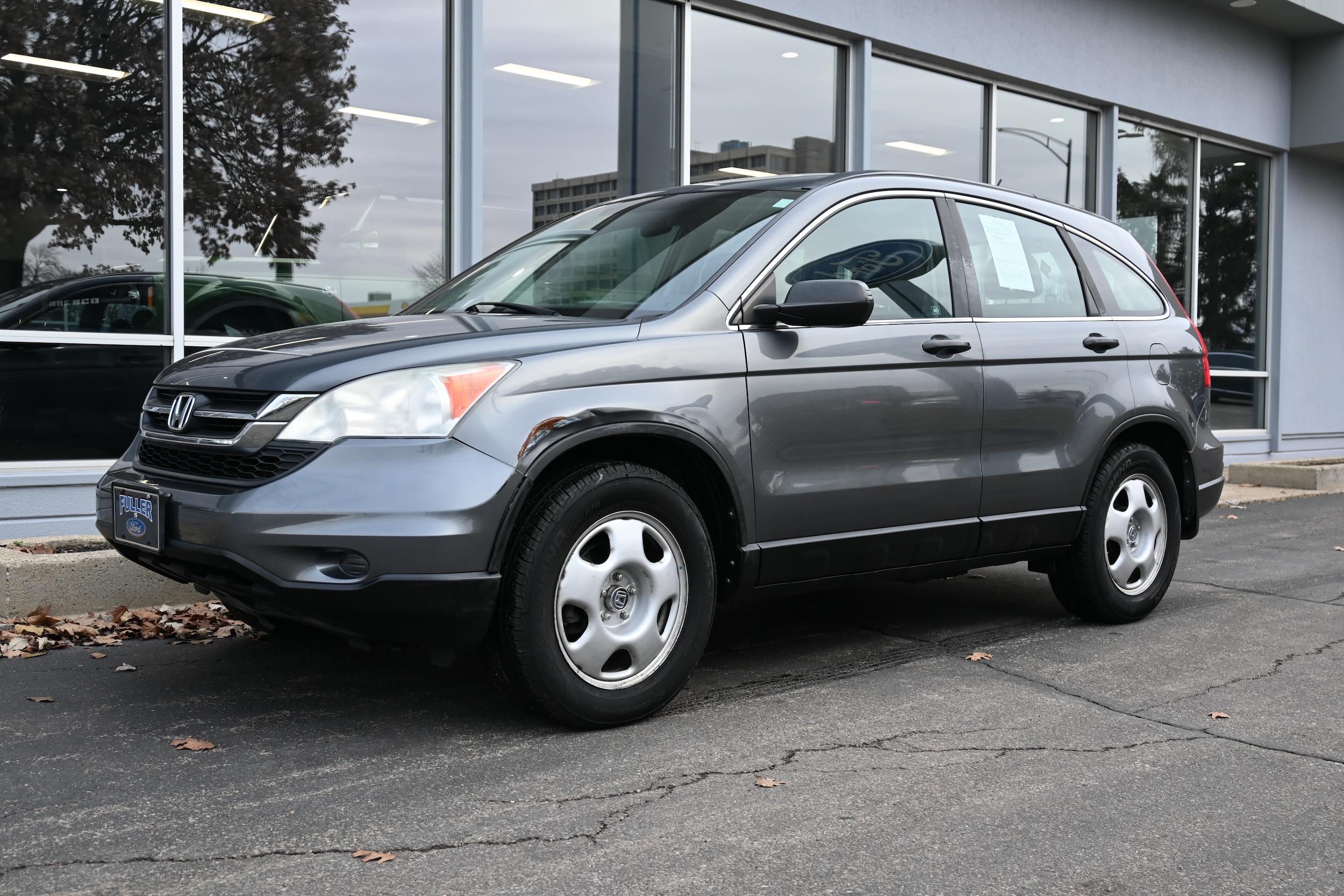 2010 Honda CR-V LX's photo