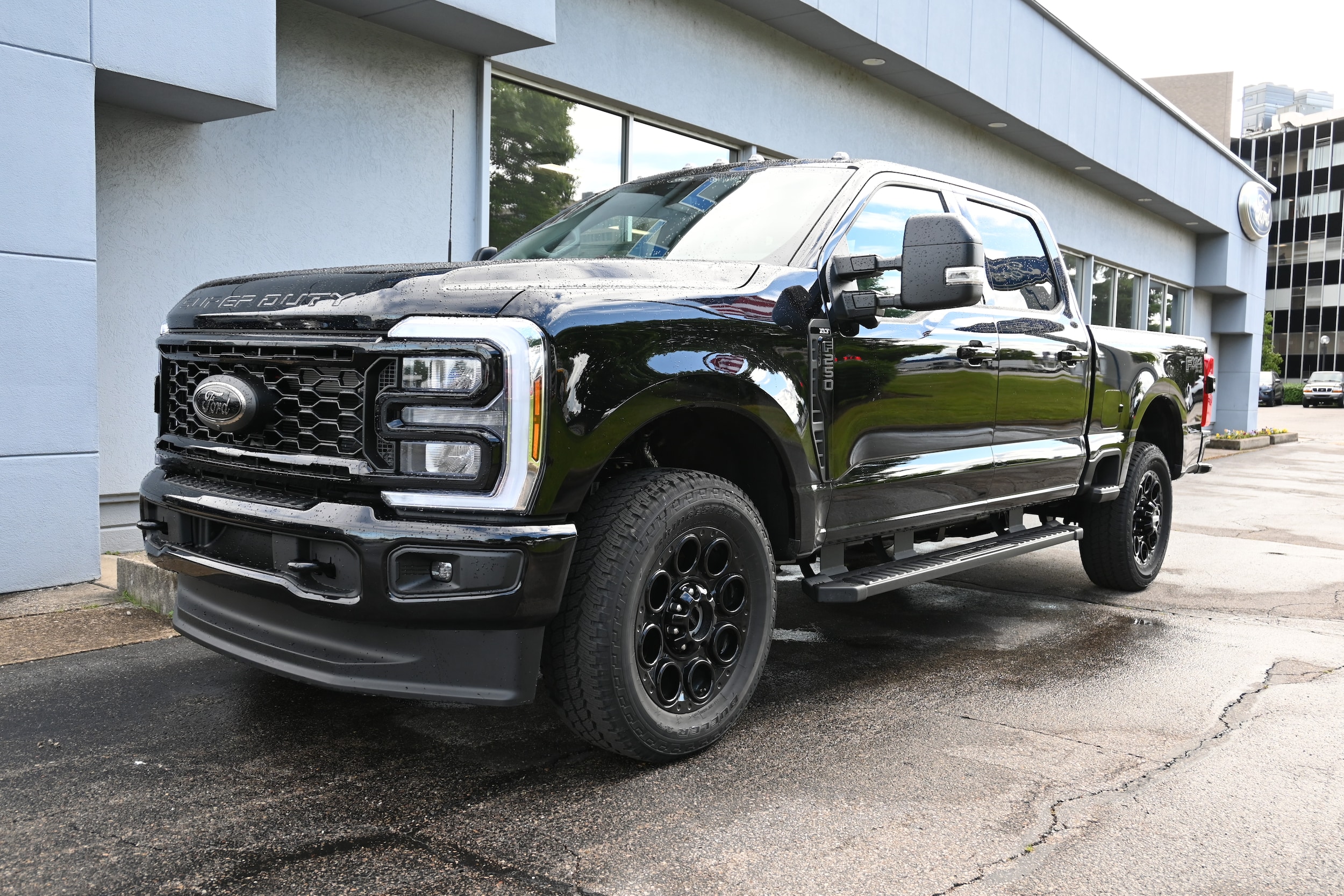 2025 Ford F-250 Super Duty XLT's photo