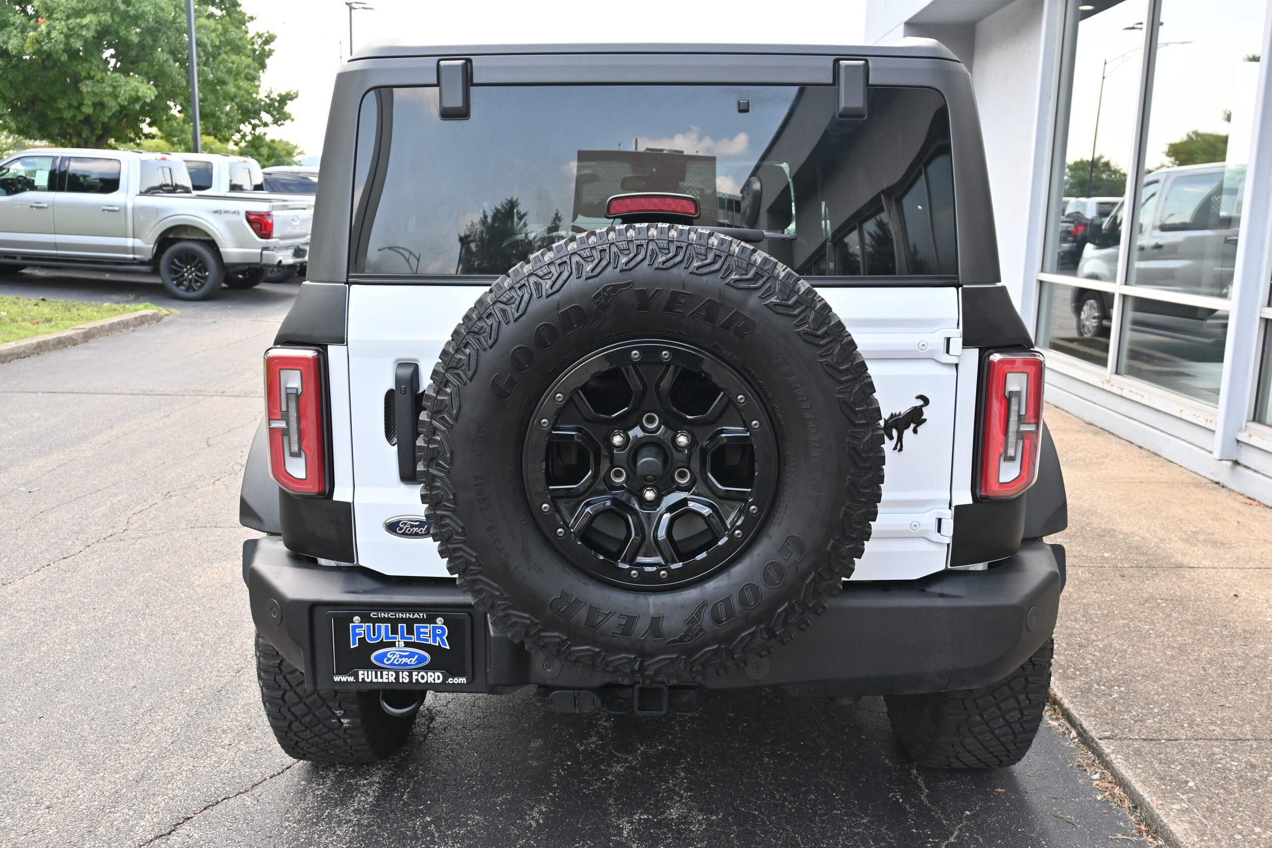 2023 Ford Bronco Base Big Bend Black Diamond Outer Banks Badlands Wildtrak Everglades photo 2