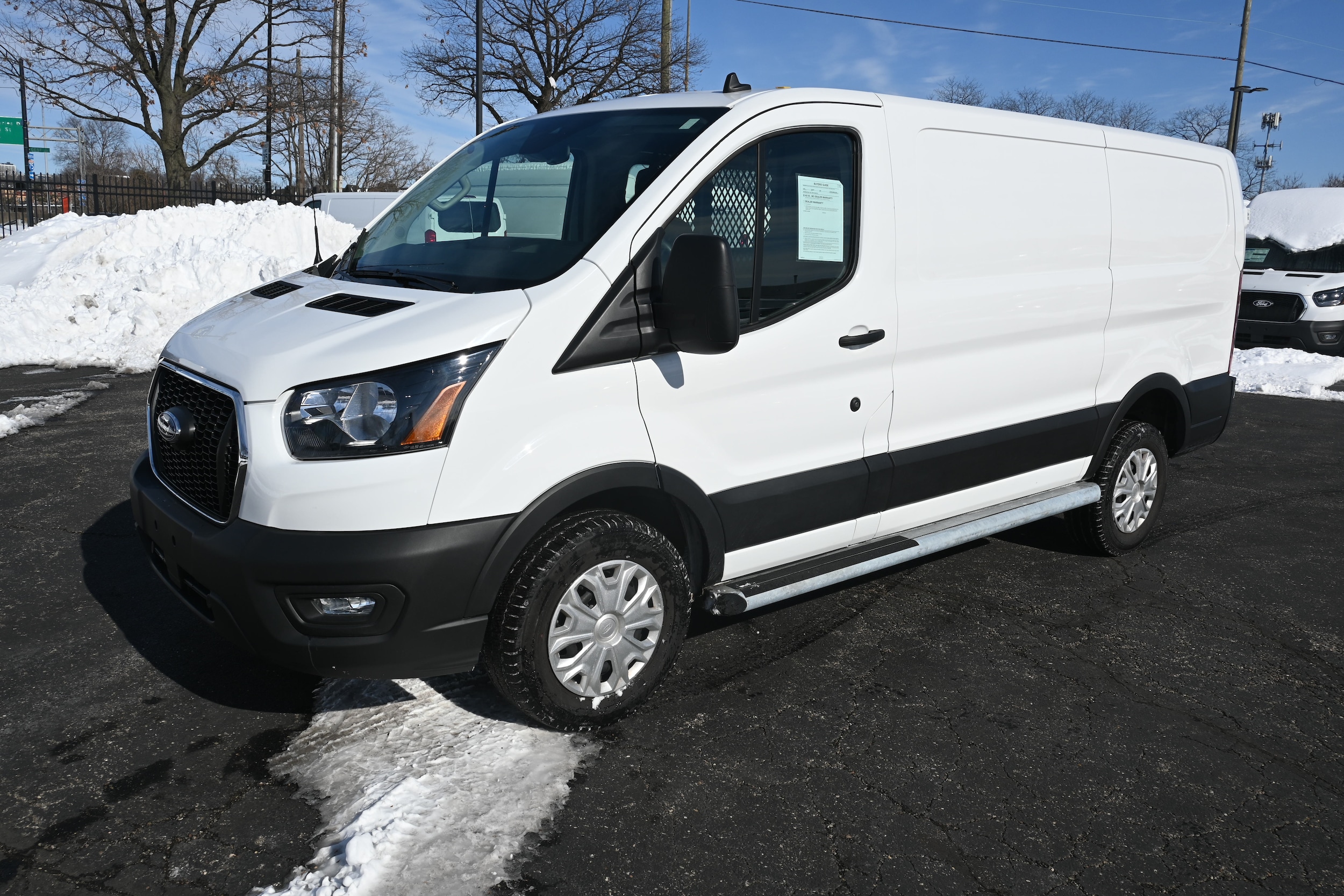 2024 Ford Transit Cargo 250 Low Roof LB RWD