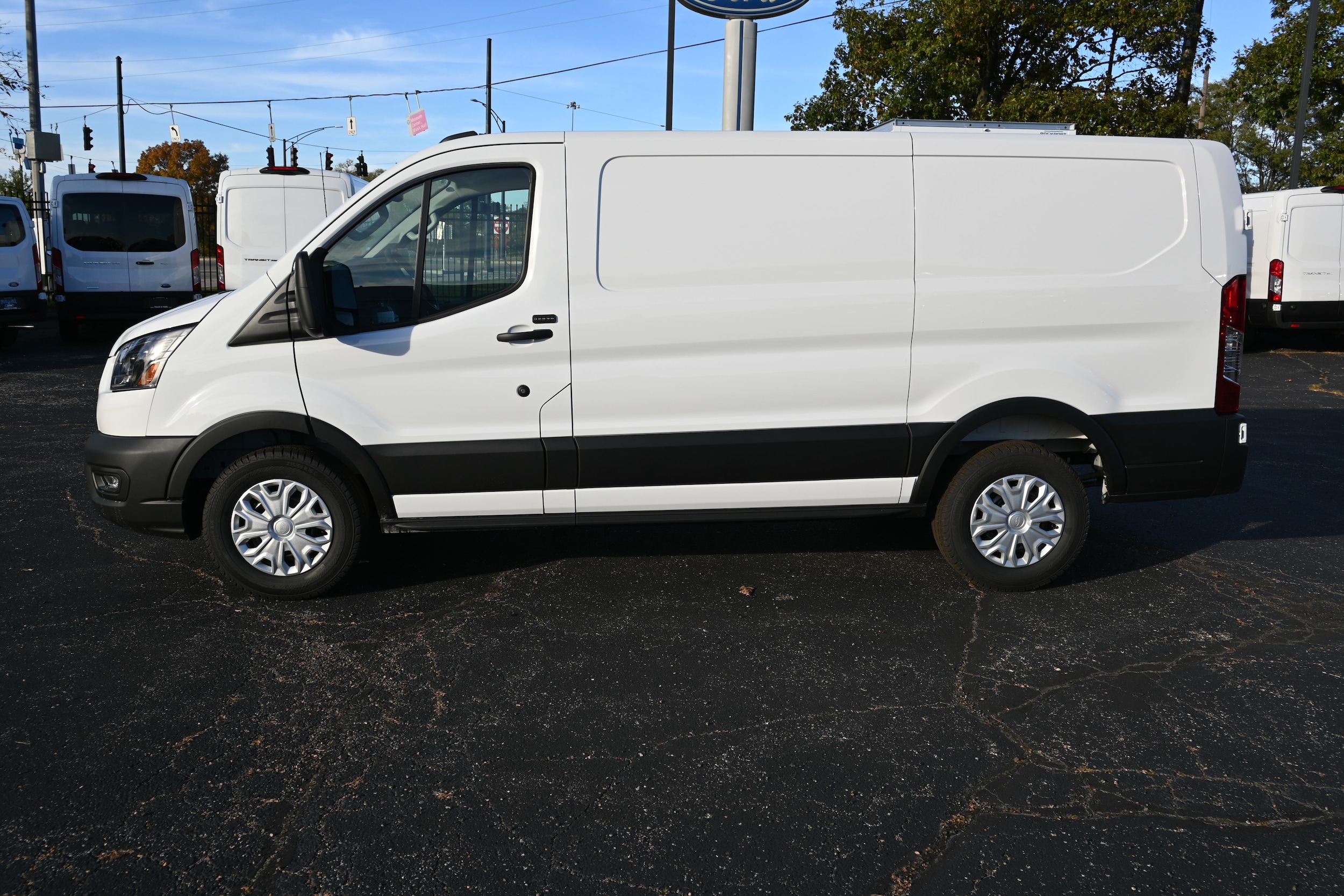 2026 Ford Transit photo 2