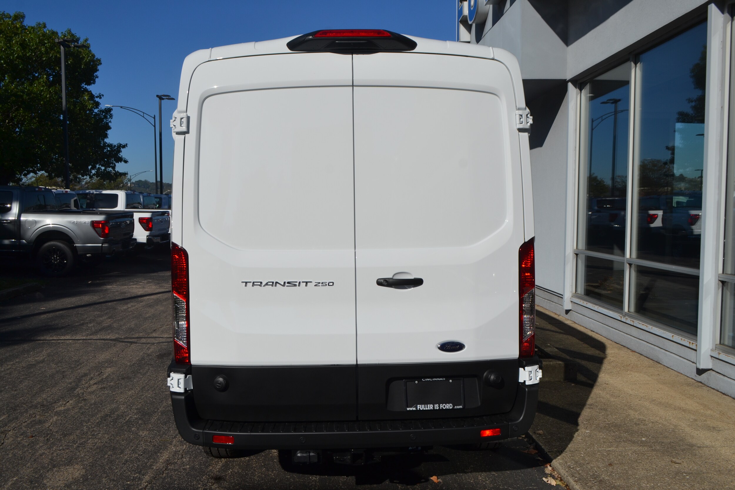 2024 Ford Transit photo 4