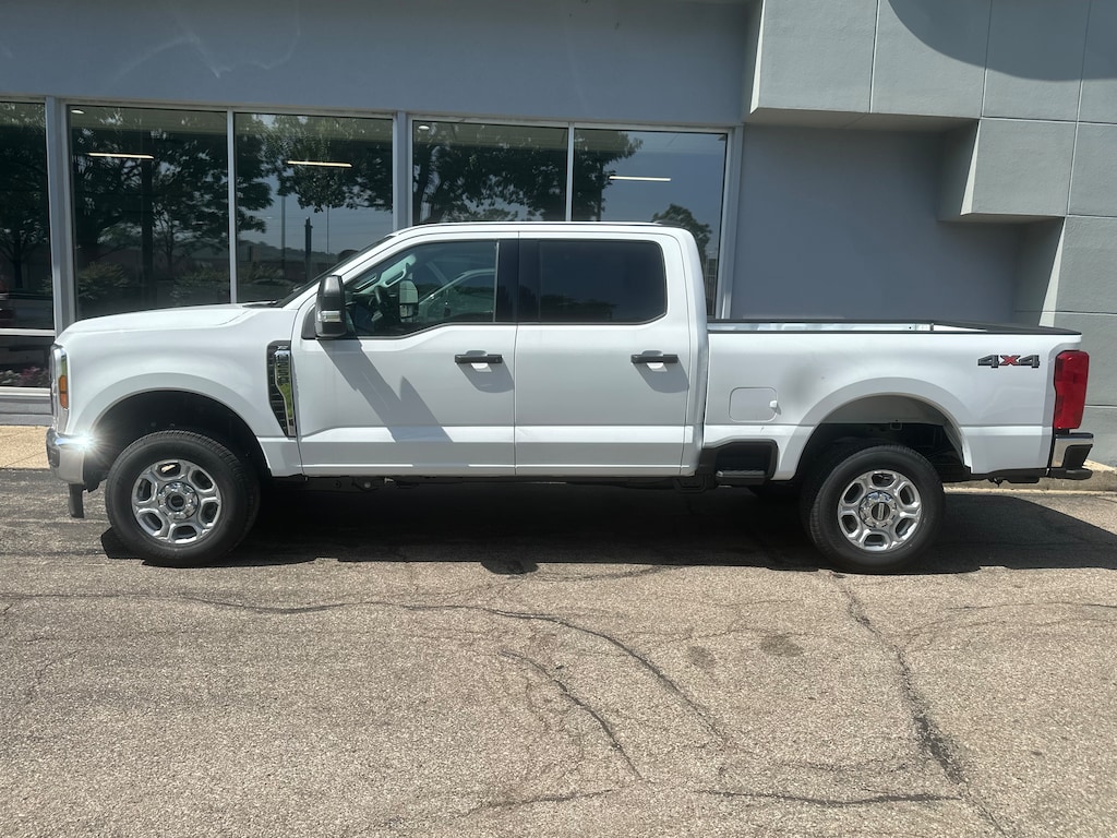 New 2026 Ford F-250 F-250® XLT Truck Crew Cab
