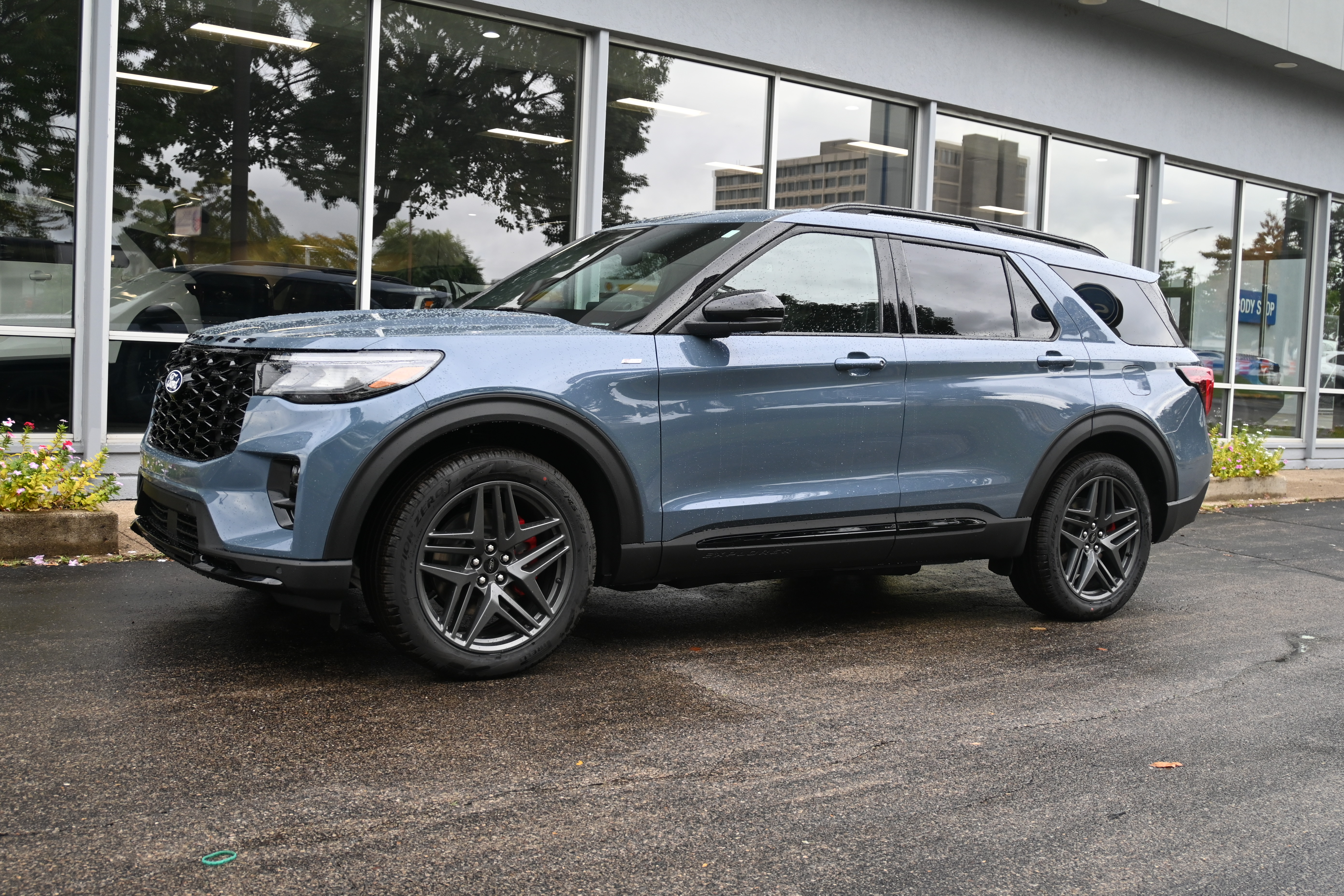  Ford Explorer