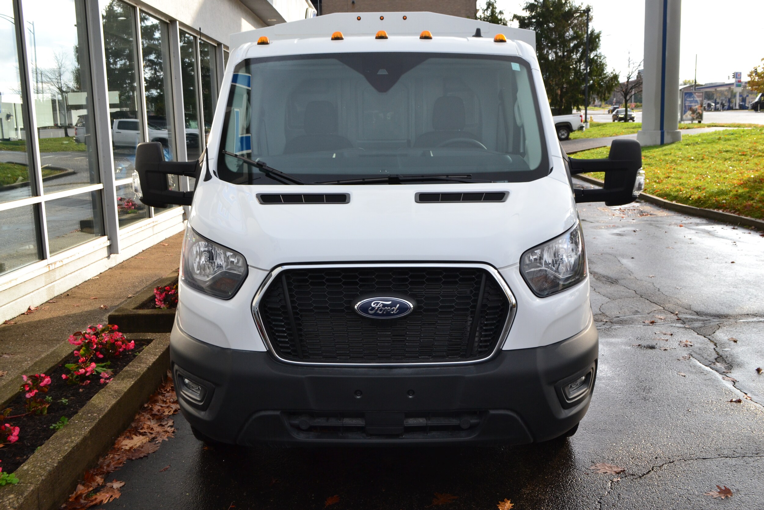 2024 Ford Transit photo 3
