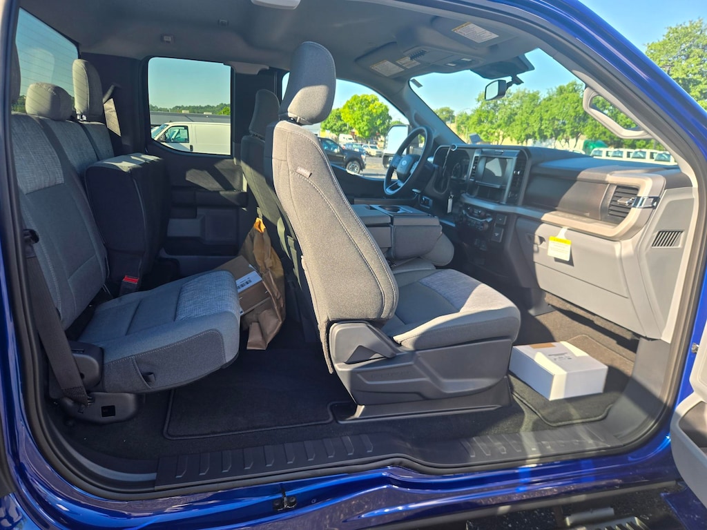 New 2026 Ford F-550 Chassis F-550® XLT Truck Super Cab