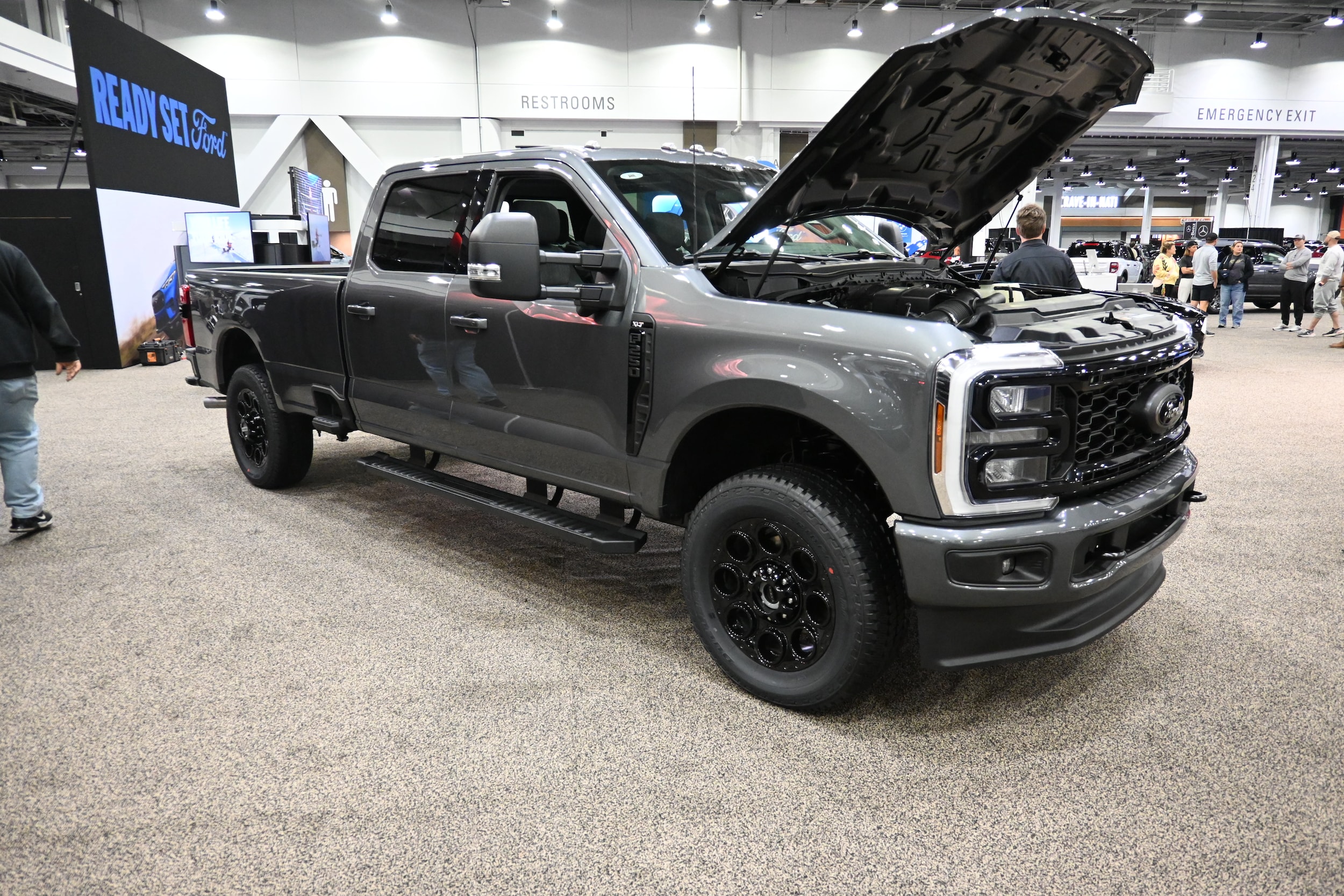 2026 Ford F-250 XLT 4x4 Crew Cab 8' Box's photo