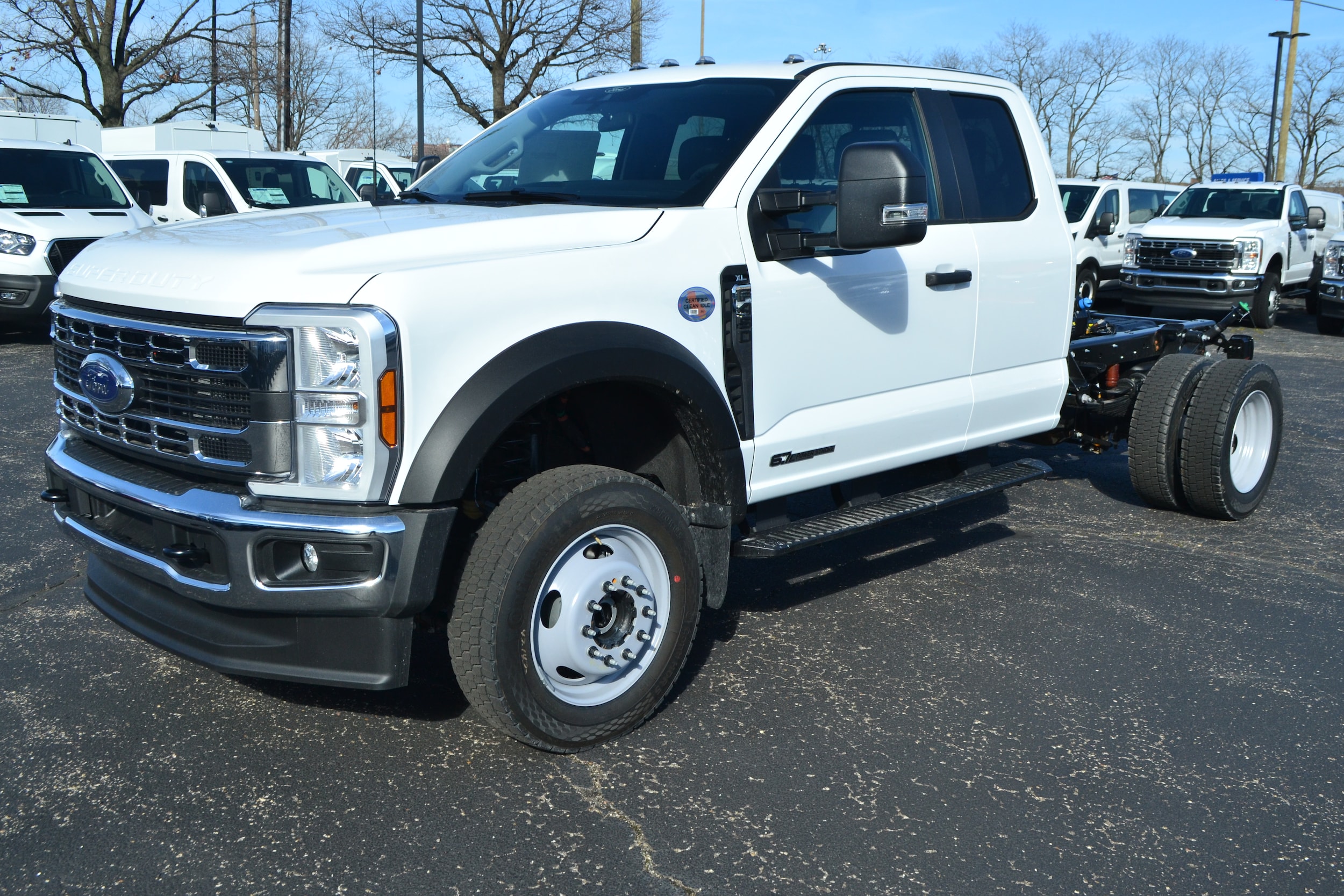 2025 Ford F-450 Super Duty Chassis Cab XL's photo
