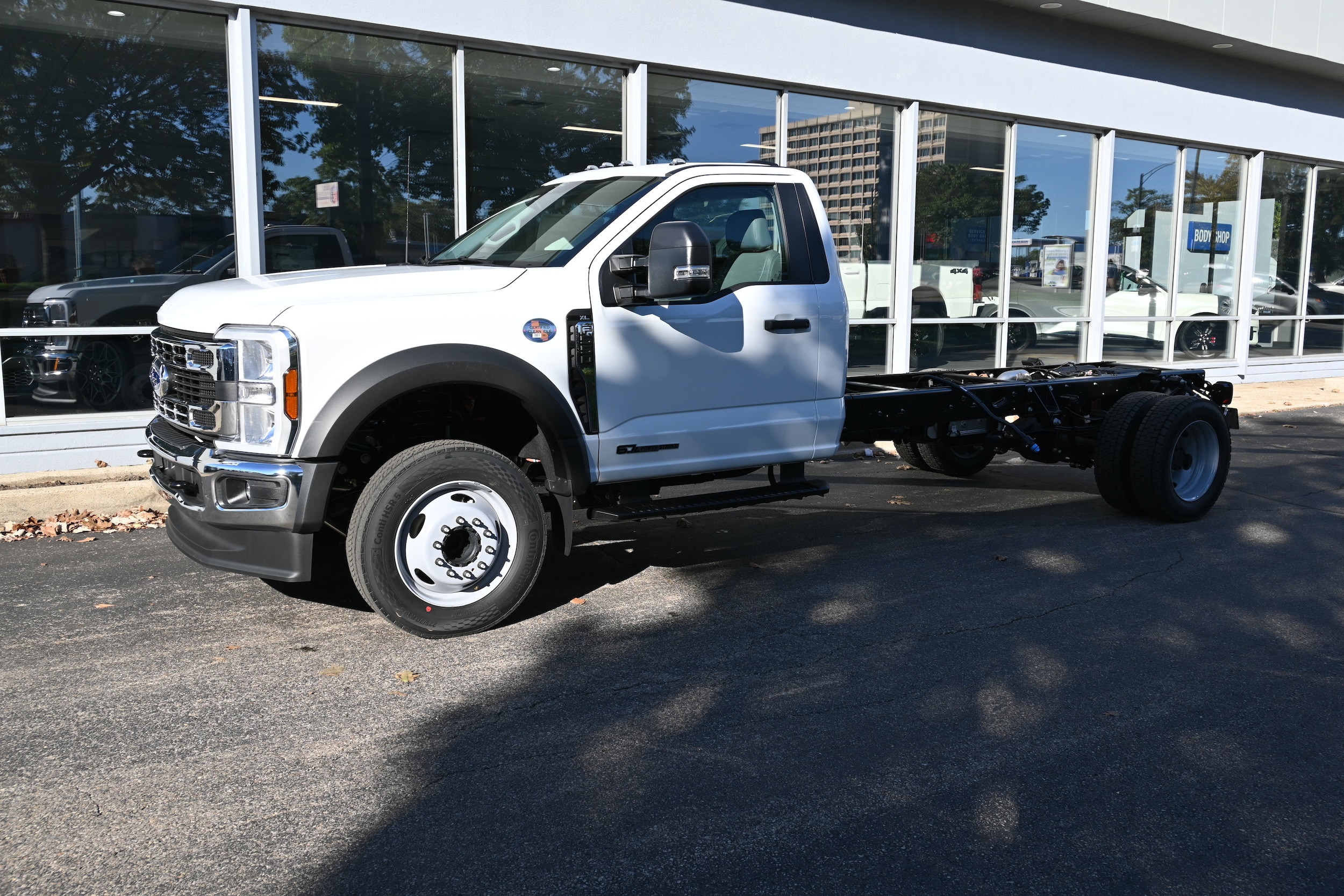2026 Ford F-550 Super Duty Chassis Cab XL's photo