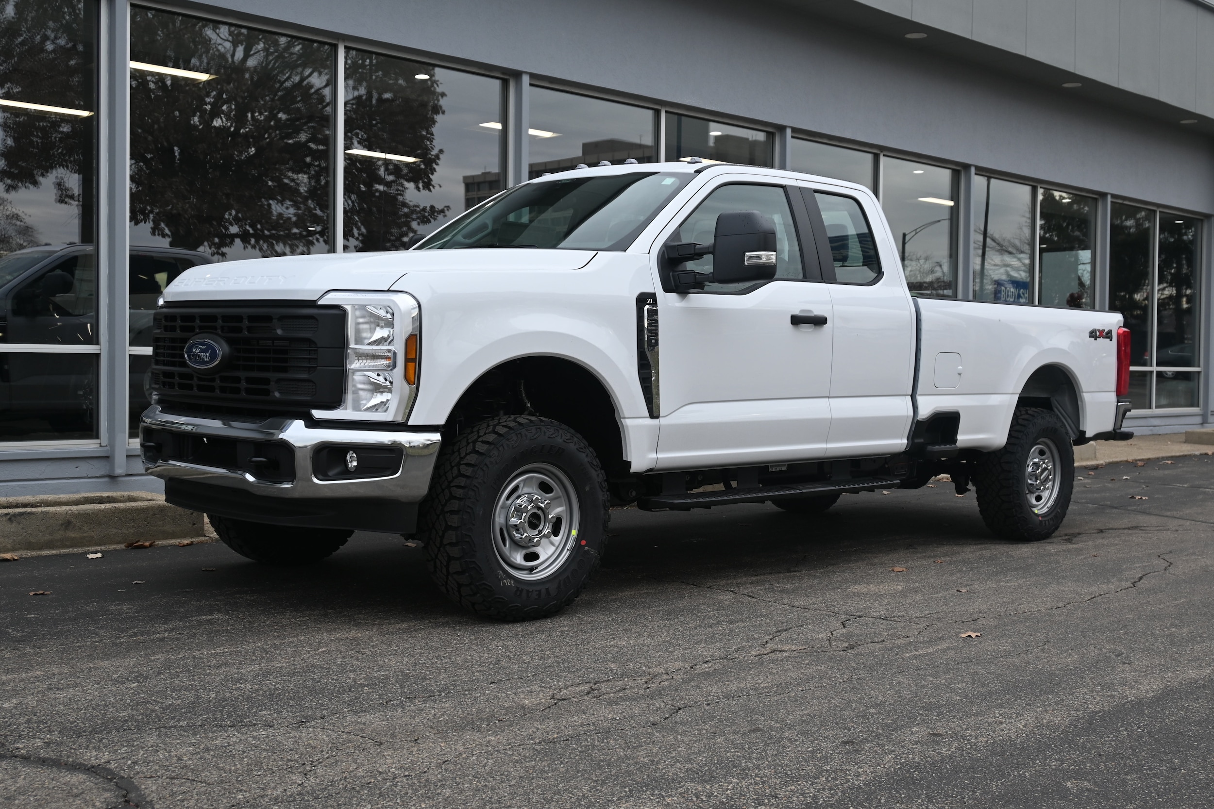 2026 Ford F-250 Super Duty XL's photo