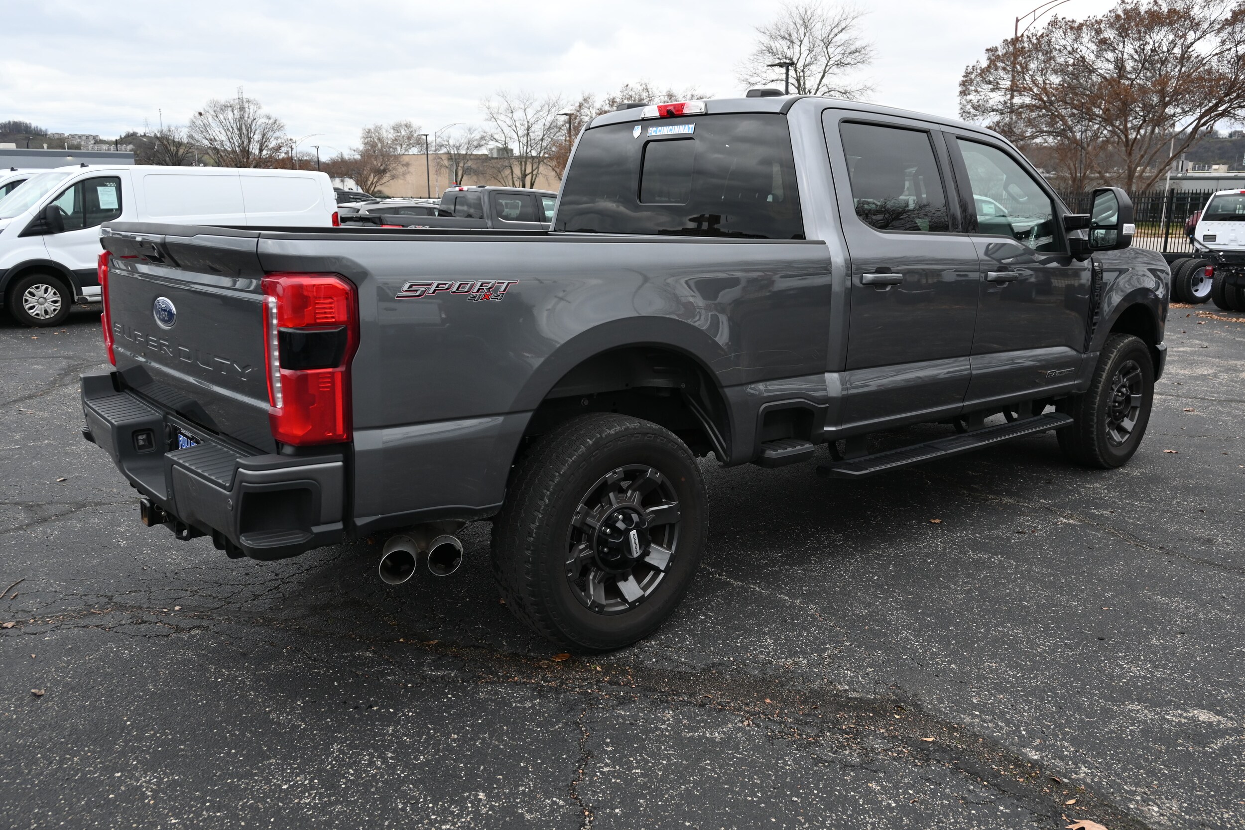 2024 Ford F-250 photo 4