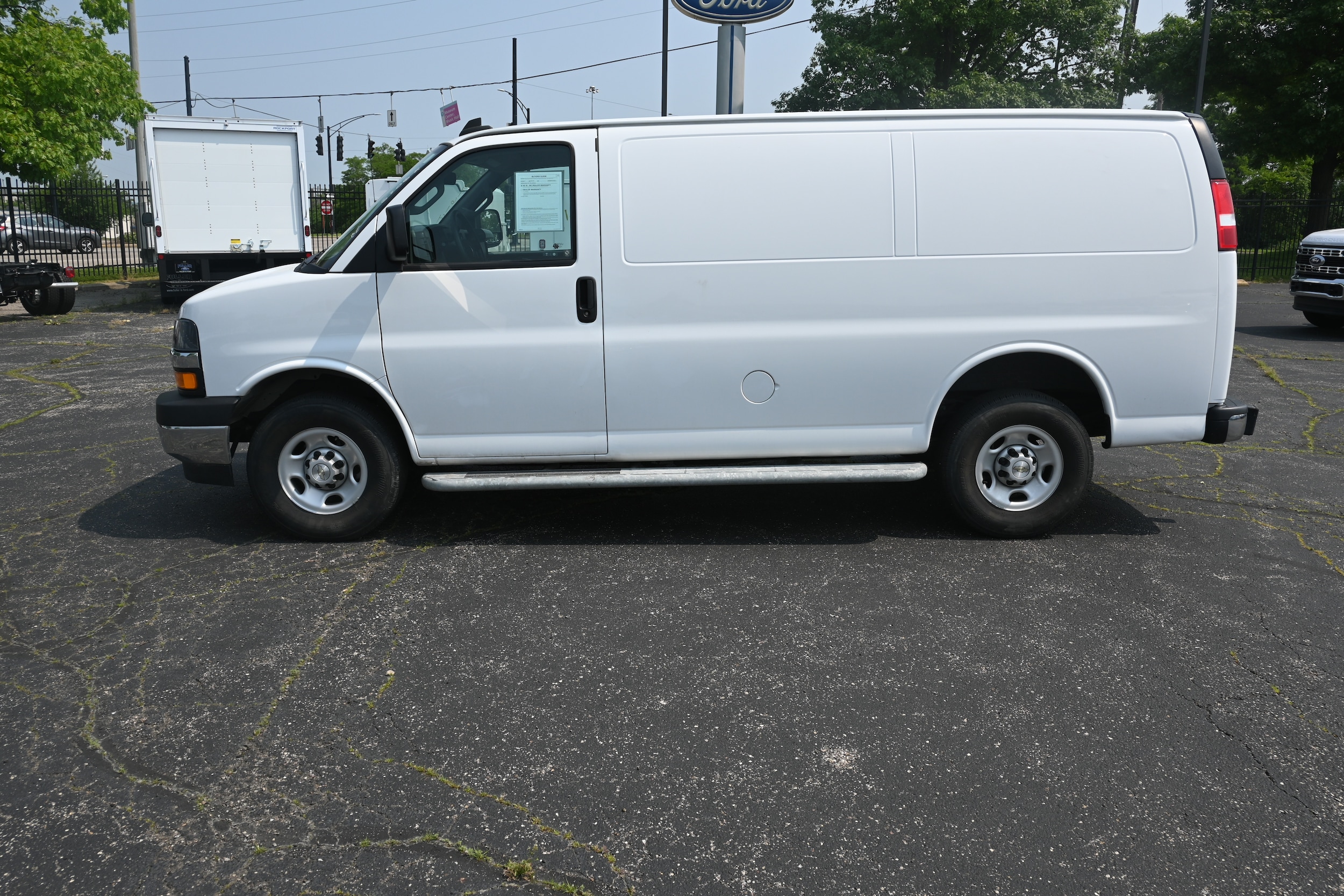 Used 2023 Chevrolet Express Cargo Work Van with VIN 1GCWGAFP1P1150171 for sale in Cincinnati, OH