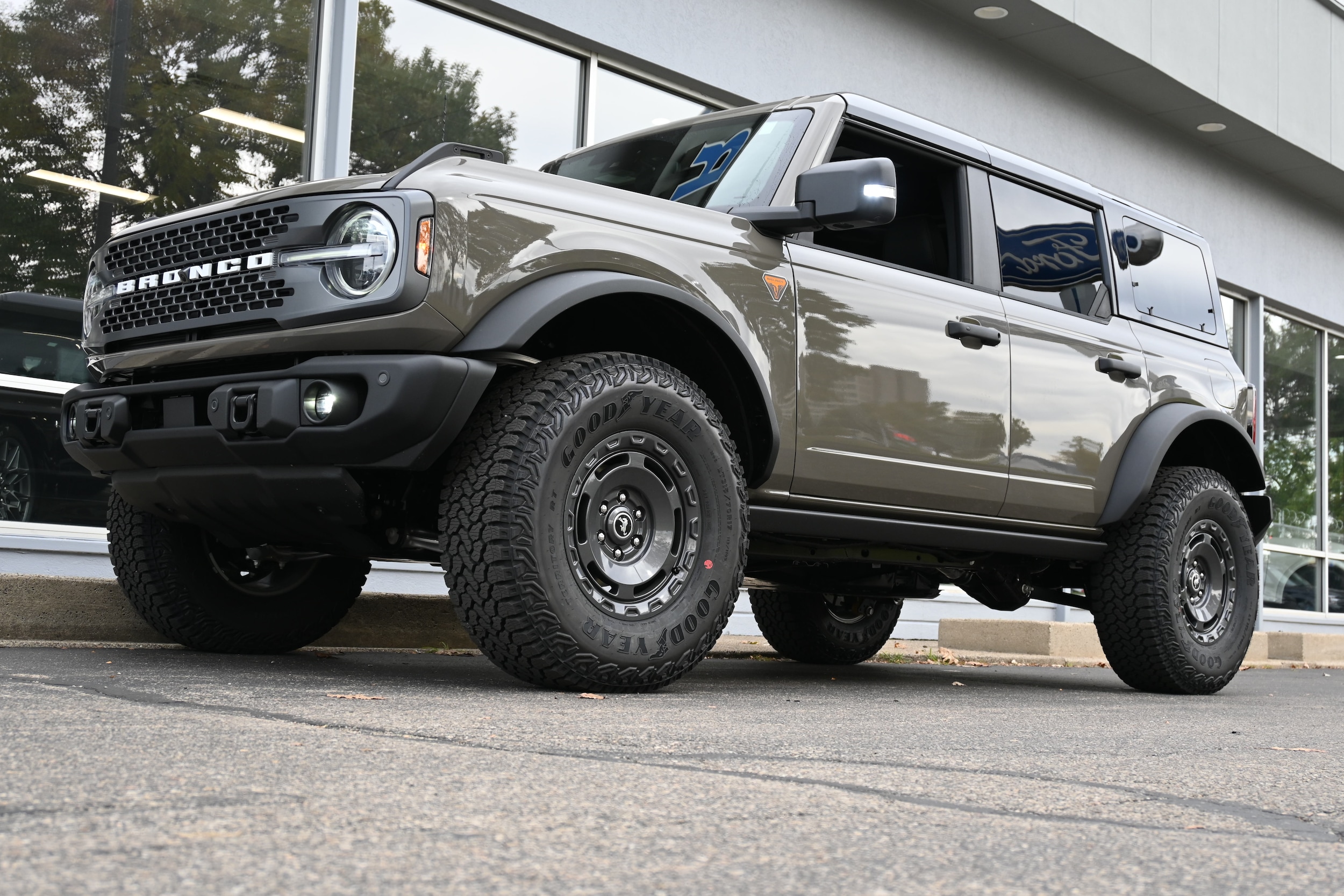 2025 Ford Bronco 4-Door Badlands's photo