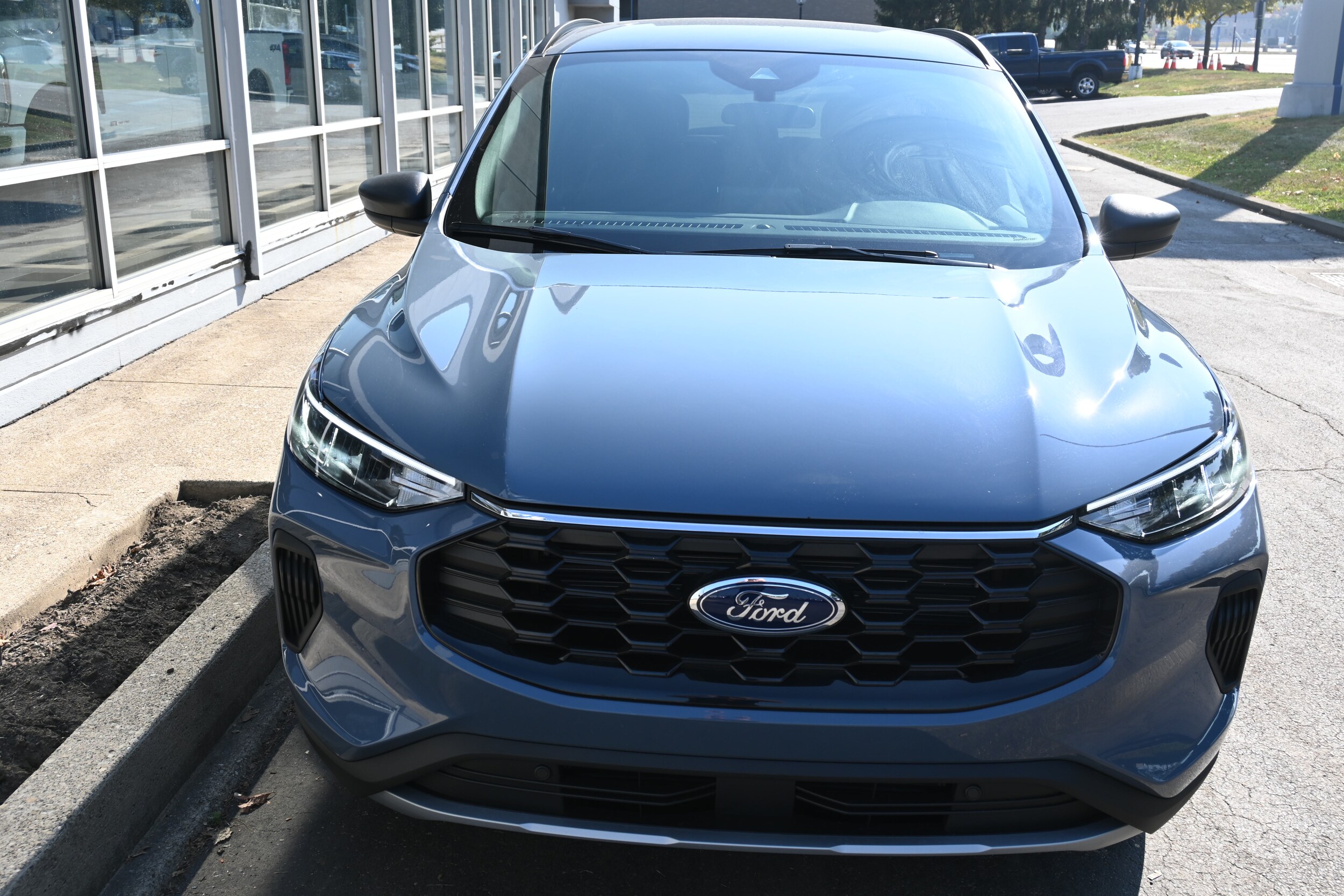2026 Ford Escape ST-Line photo 2