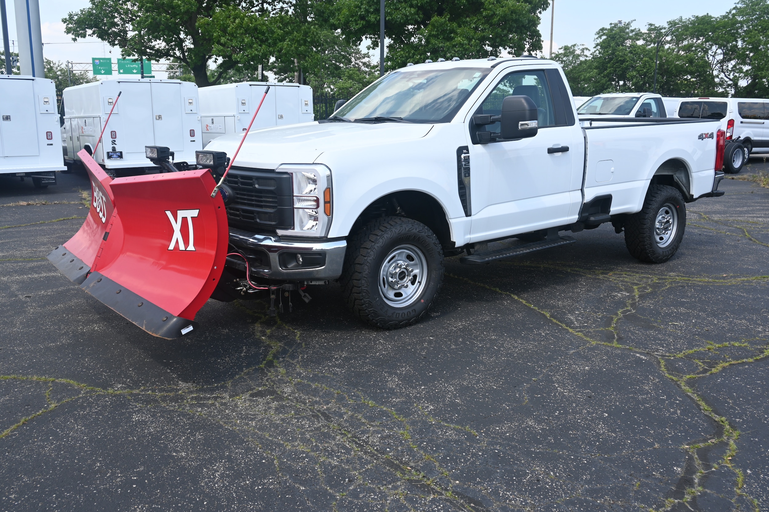 2024 Ford F-250 Super Duty XL's photo