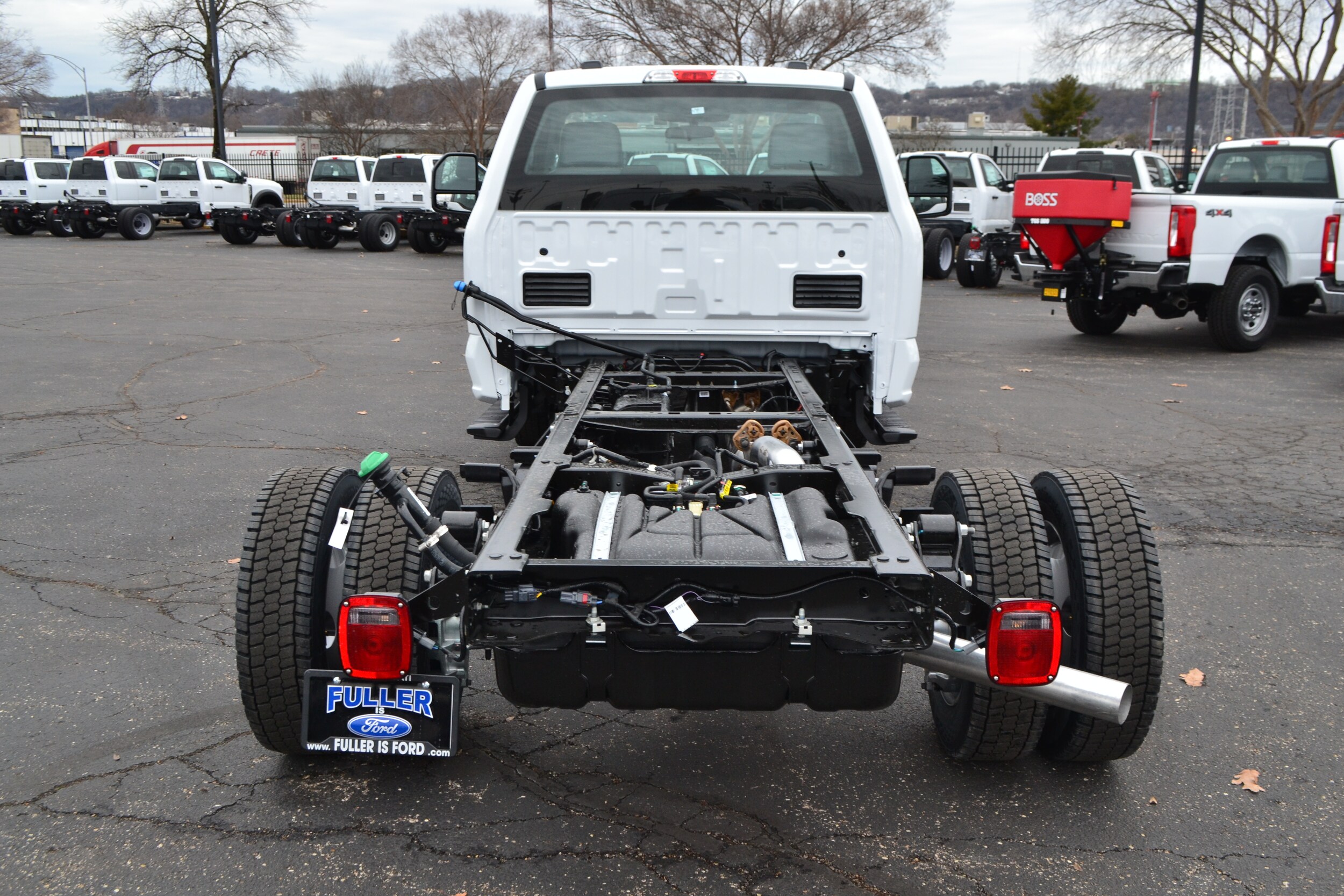 2025 Ford F-550 XL photo 3