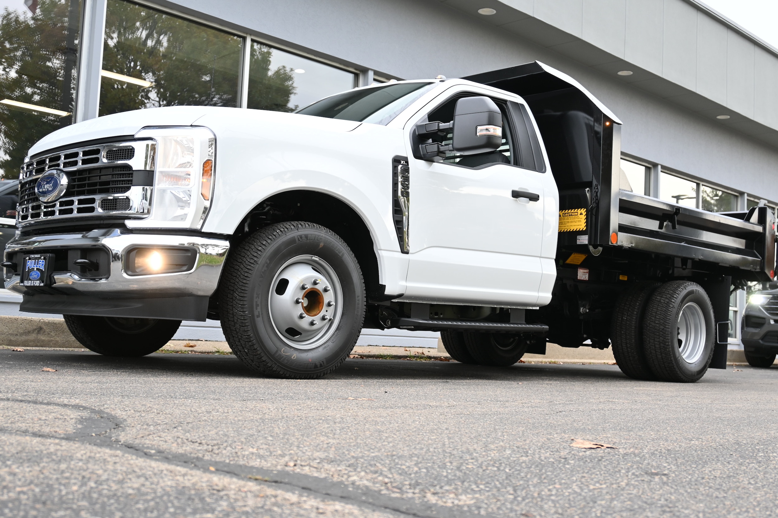 2026 Ford F-350 Super Duty Chassis Cab XL's photo