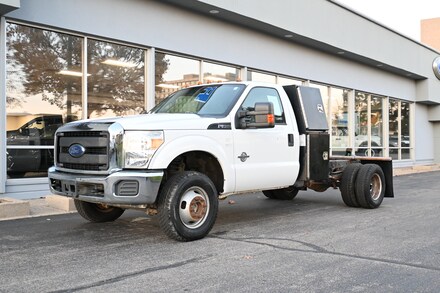 2016 Ford F-350 Chassis Cab Truck Regular Cab