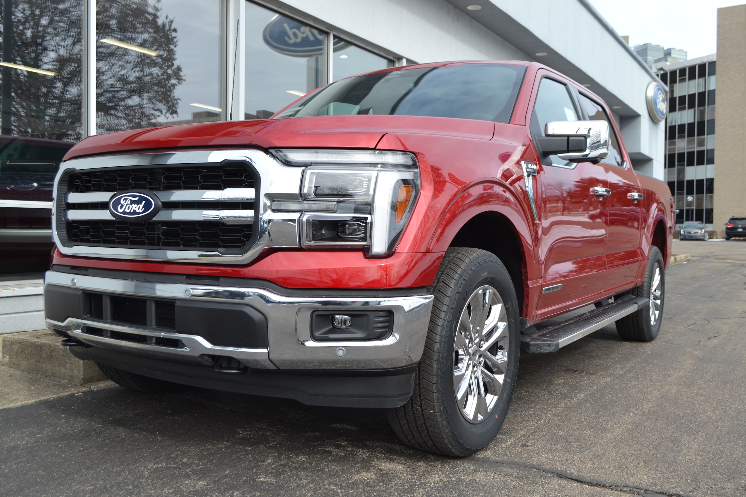 2025 Ford F-150 Lariat's photo