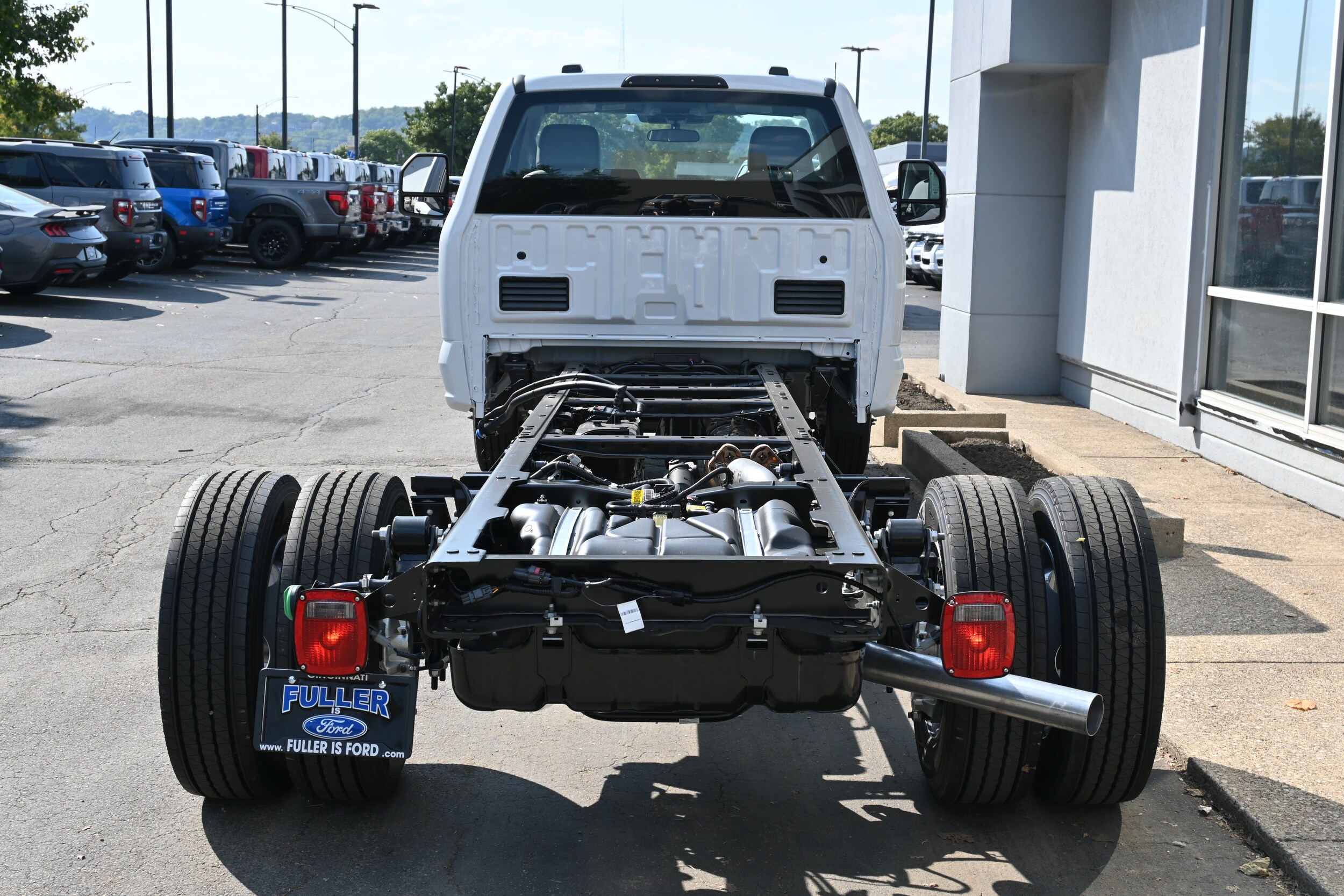 2026 Ford F-600 photo 4