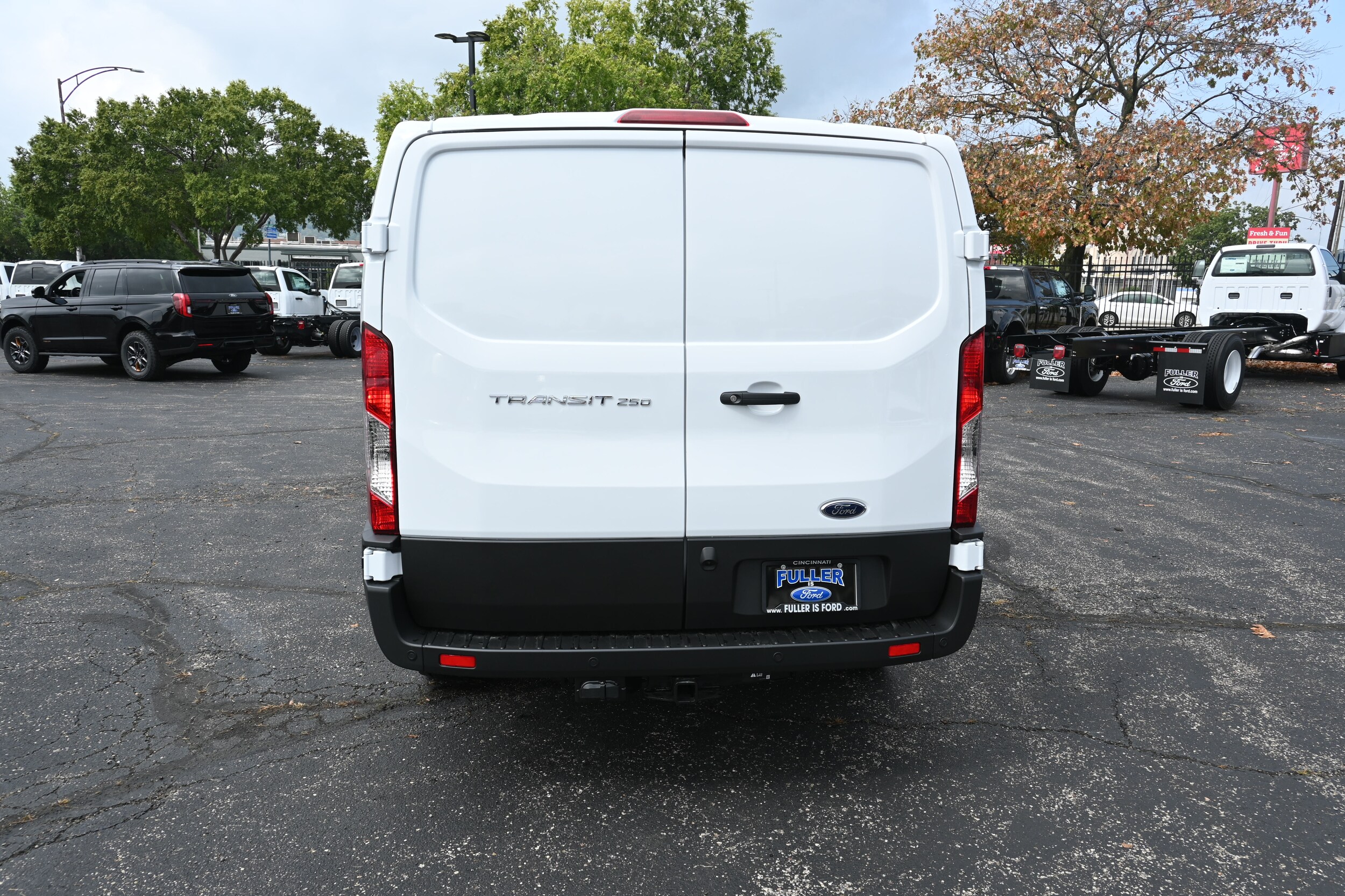 2025 Ford Transit photo 2