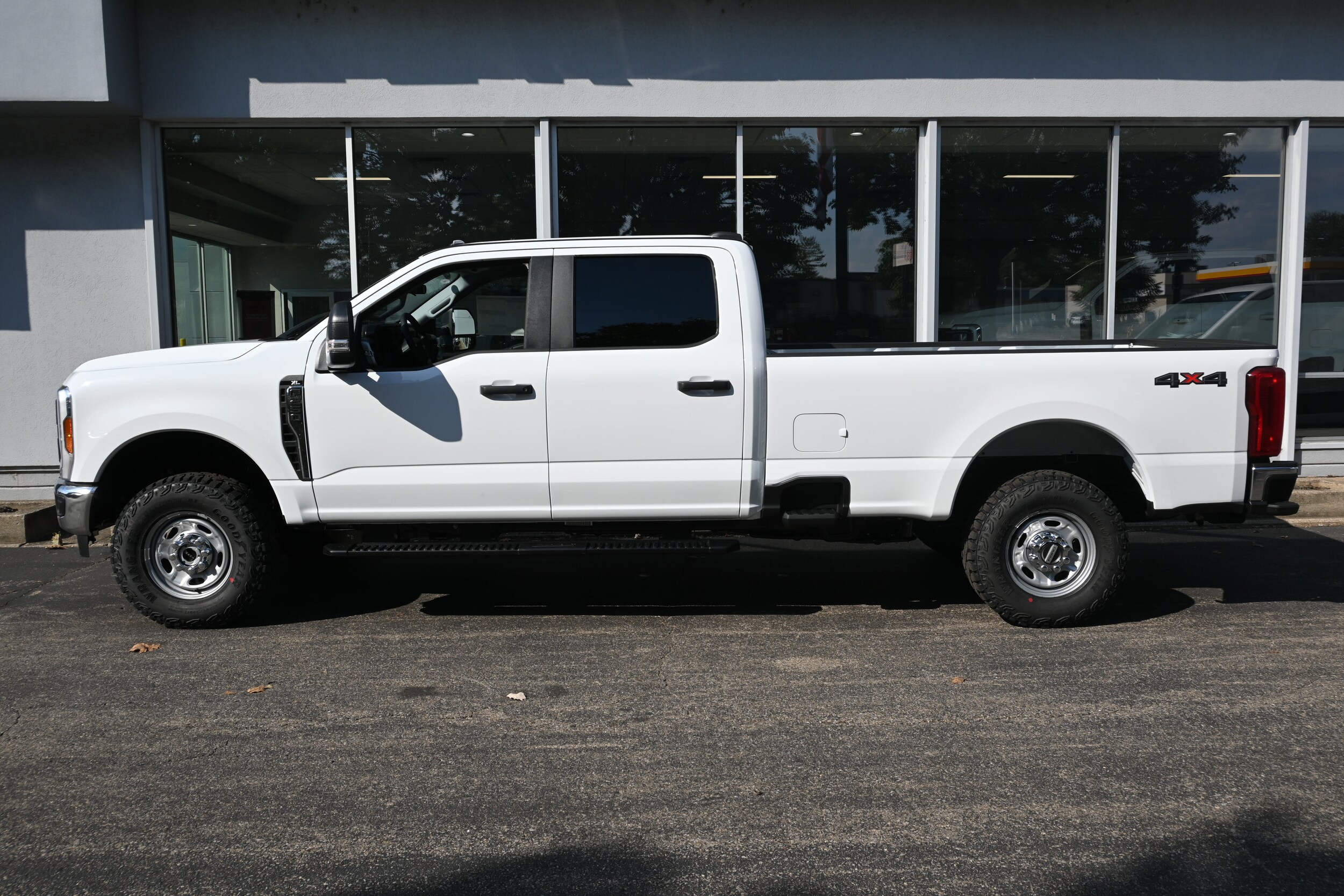 2026 Ford F-250 XL photo 2