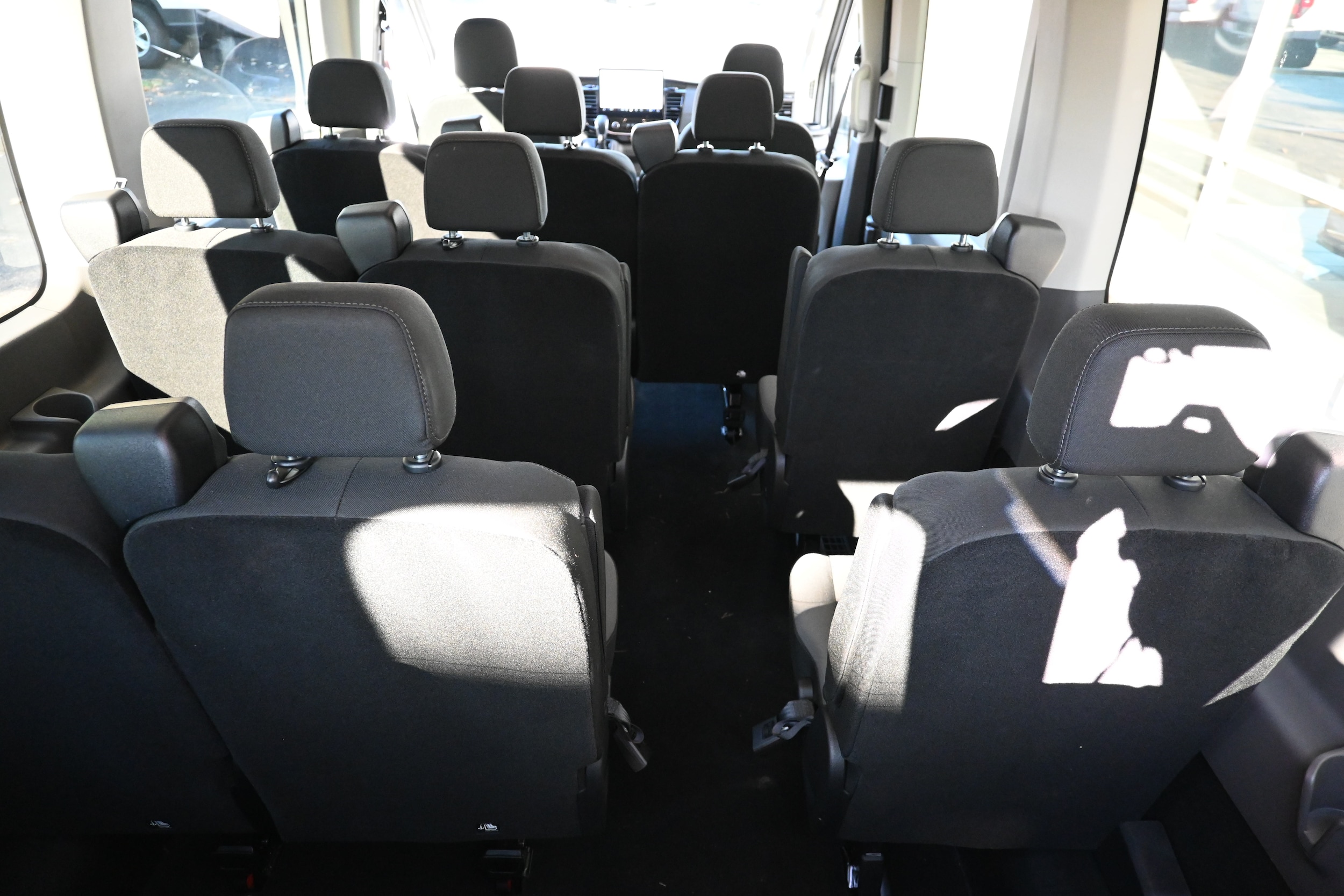 2025 Ford Transit Passenger Van XLT - Photo 10