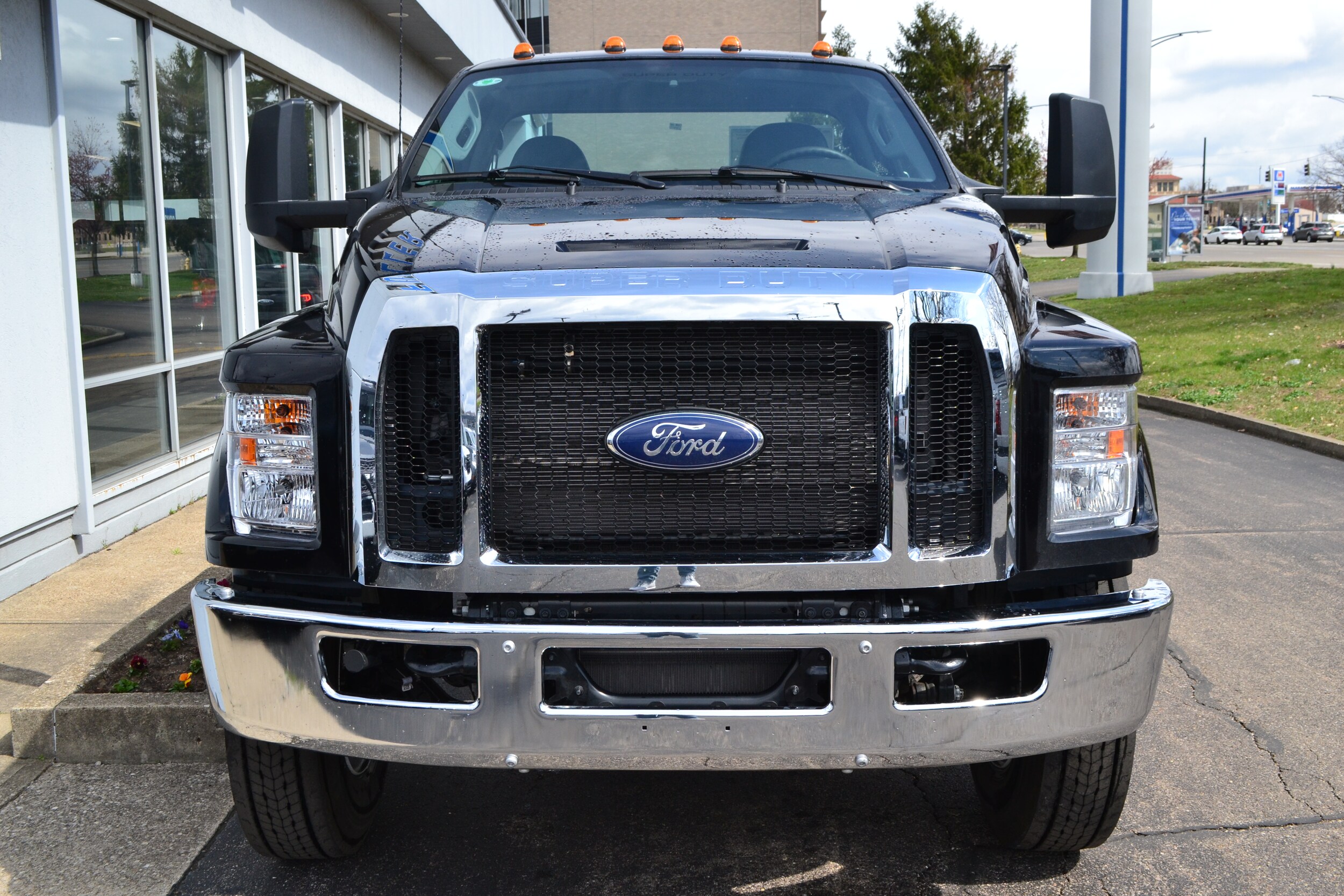2026 Ford F-750 Regular Cab photo 3