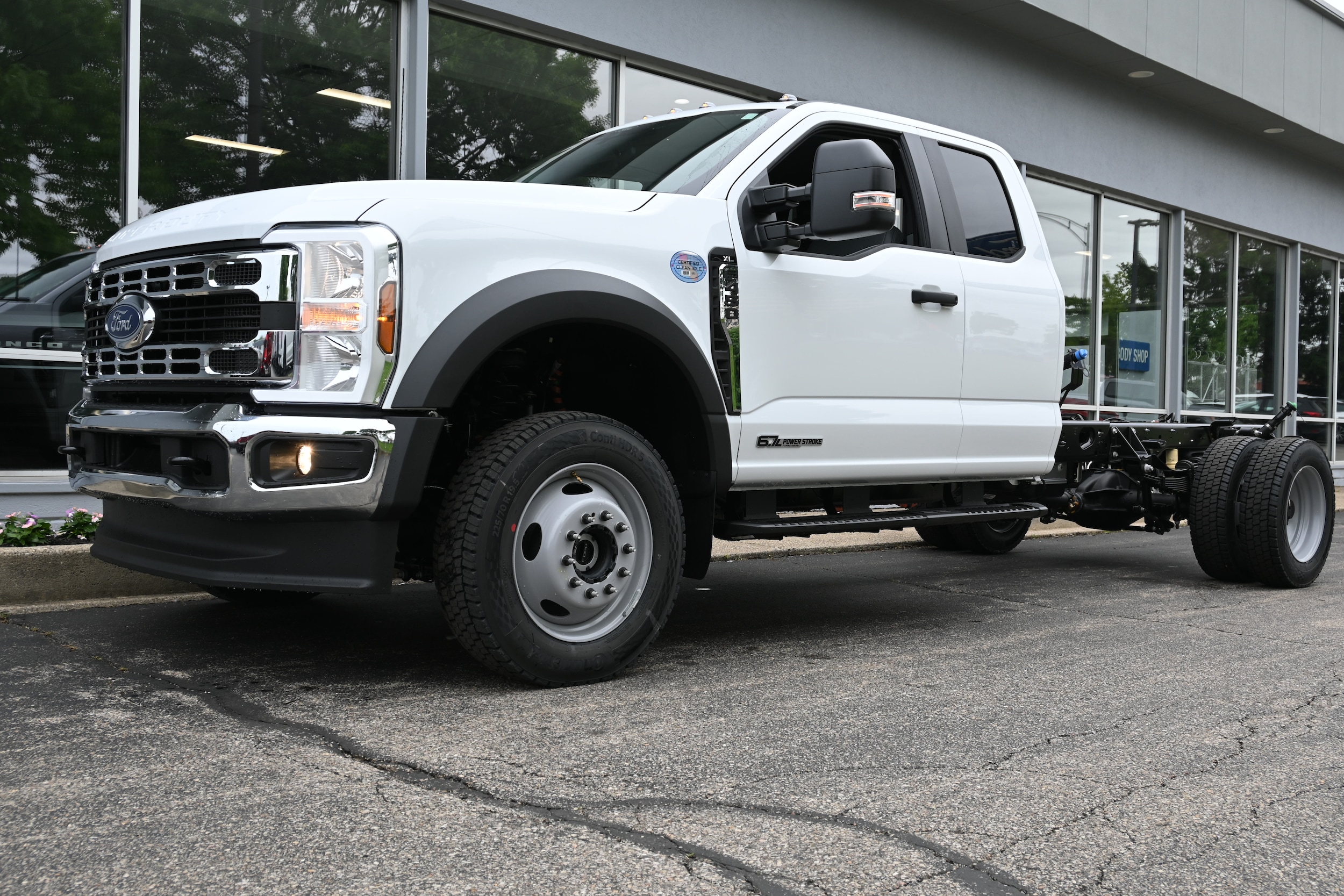 2026 Ford F-450 XL 4x4 SuperCab 192-In DRW's photo