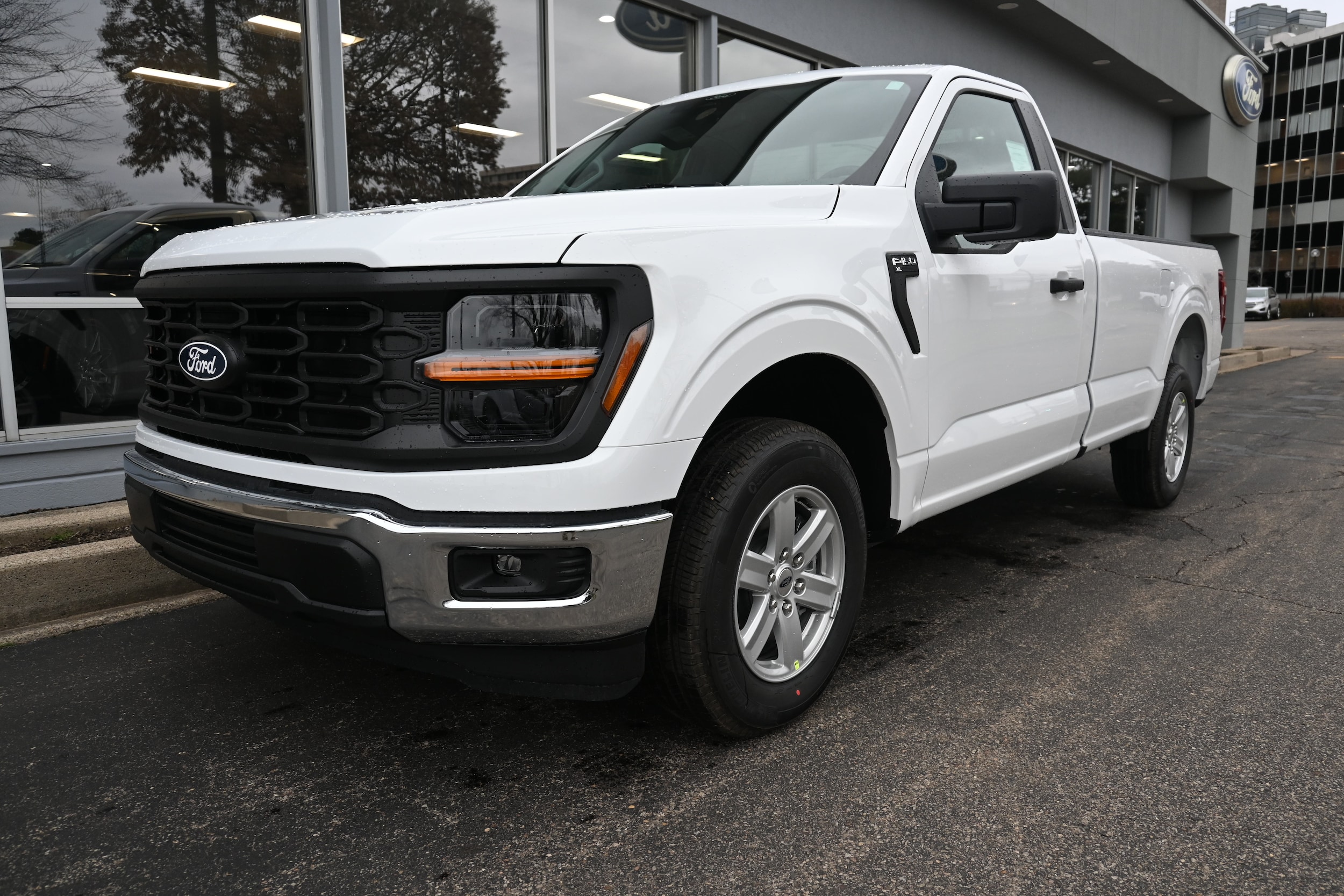 2026 Ford F-150 XL's photo