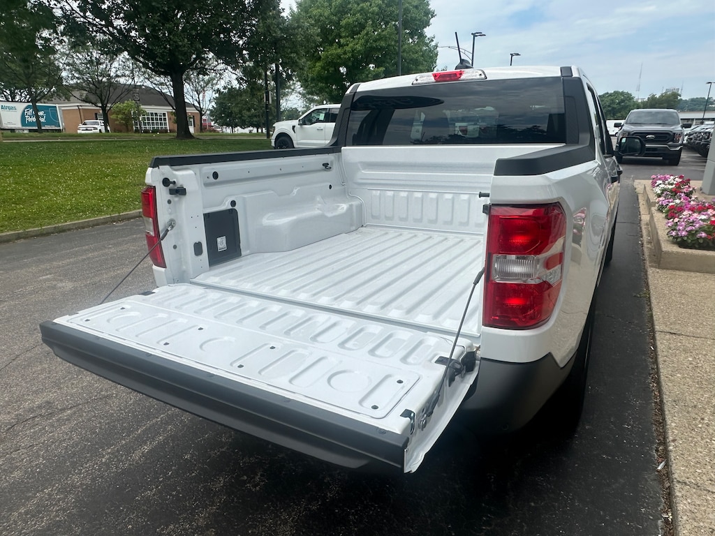 New 2026 Ford Maverick XL Truck SuperCrew