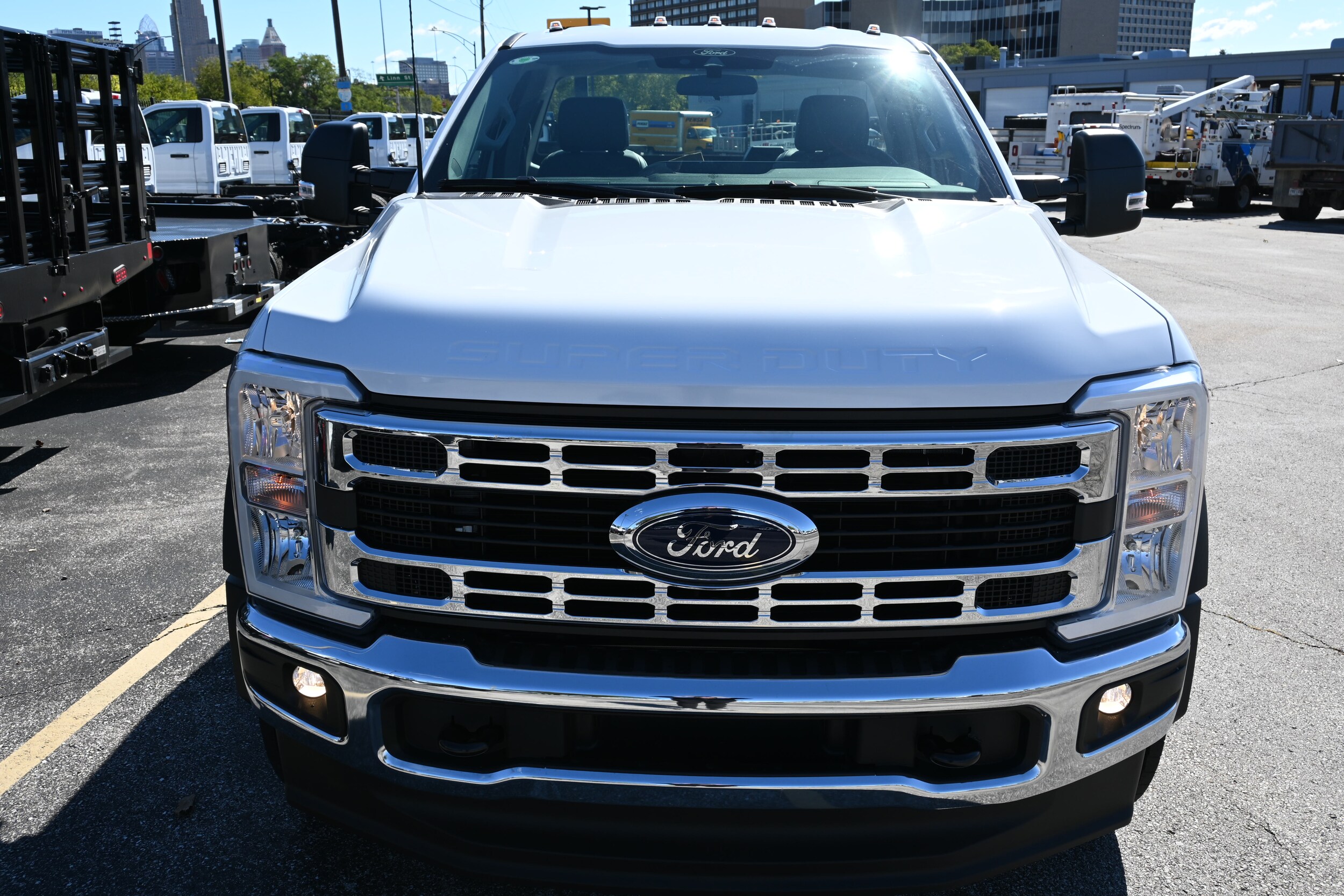 2026 Ford F-550 XL photo 2