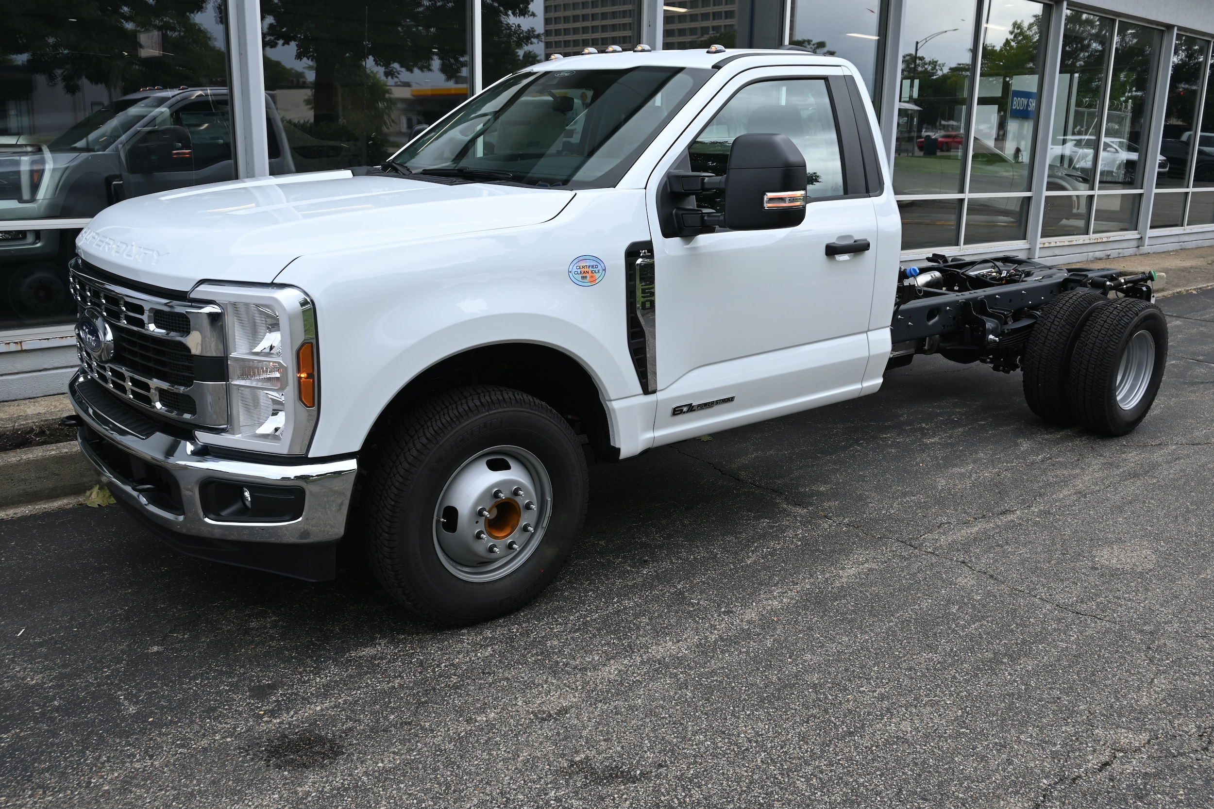 2026 Ford F-350 Super Duty Chassis Cab XL's photo