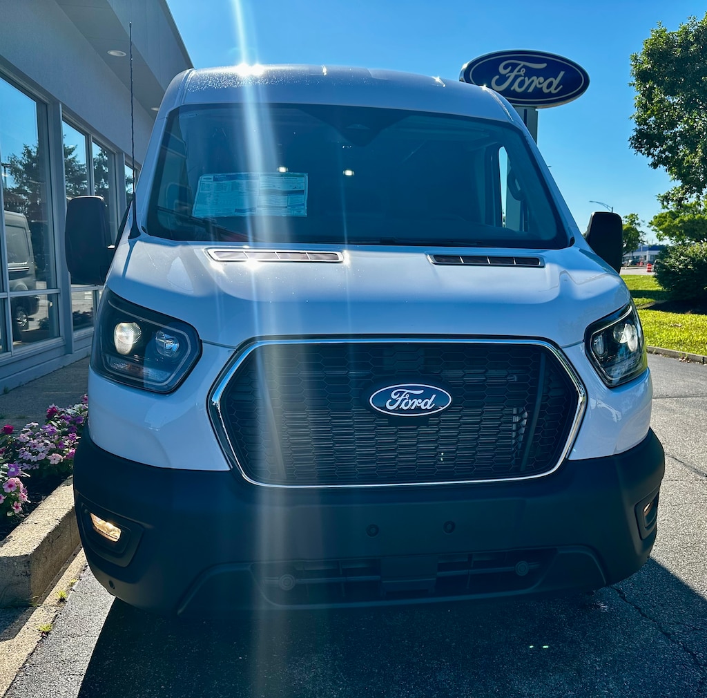 New 2026 Ford Transit-250 Cargo Cargo Van Van Medium Roof Van