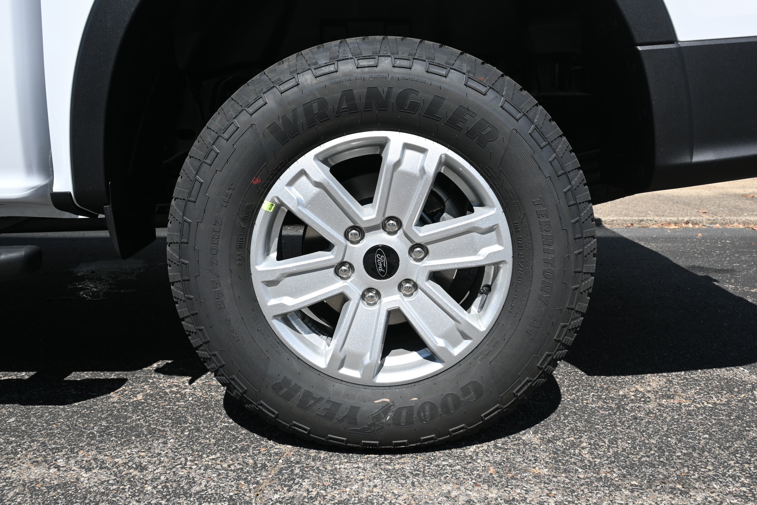 2025 Ford Ranger XL photo 2